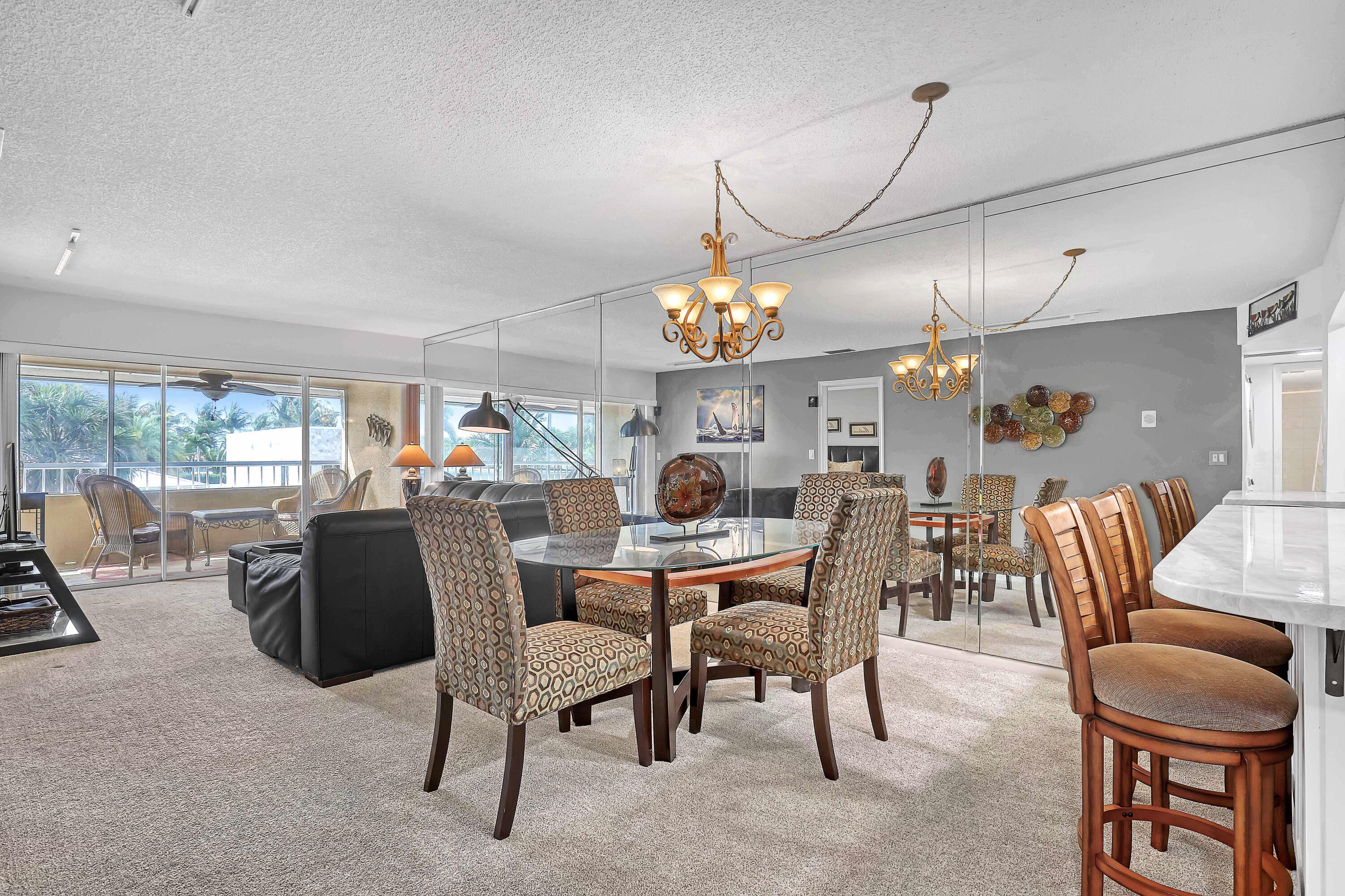 Foto de propiedad en 1100 Surf Road 215, Singer Island, FL 33404 Singer Island con MLS# 