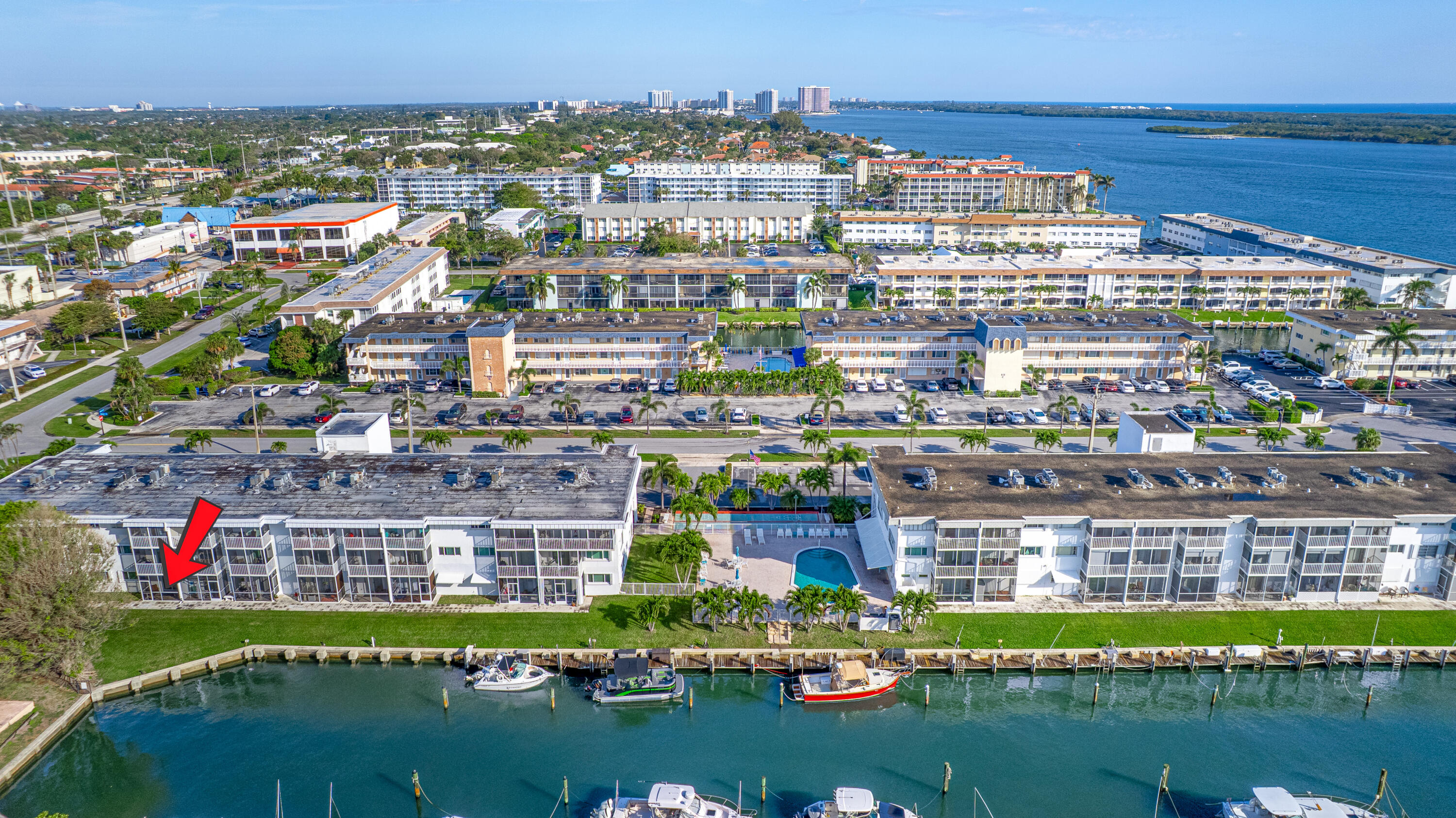 Foto de propiedad en 130 Doolen Court 108, North Palm Beach, FL 33408 North Palm Beach con MLS# 