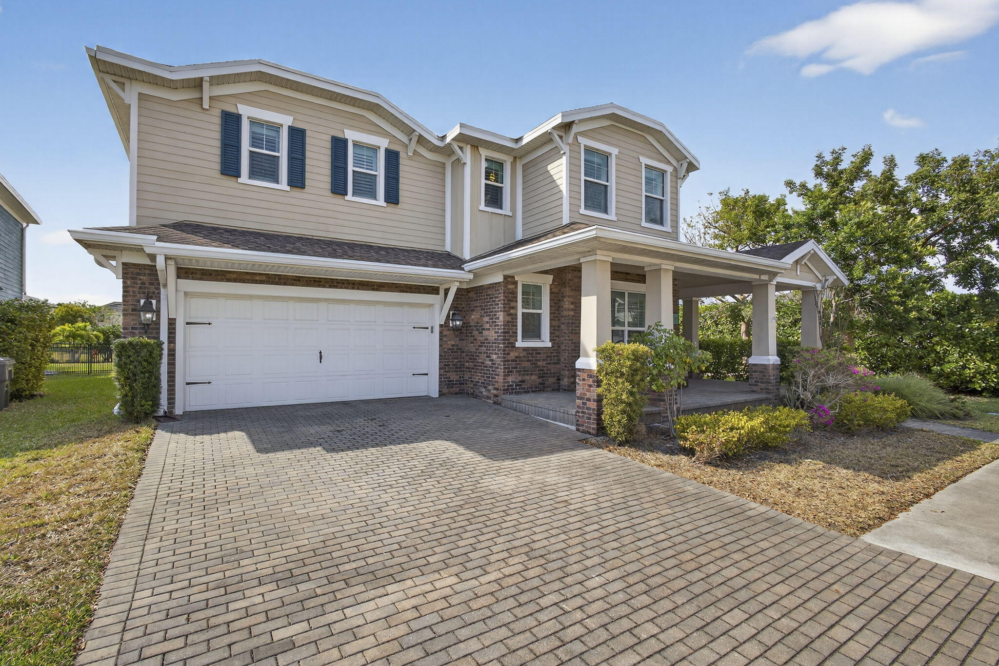 Foto de propiedad en 929 Sterling Pine Place, The Acreage, FL 33470 The Acreage con MLS# 