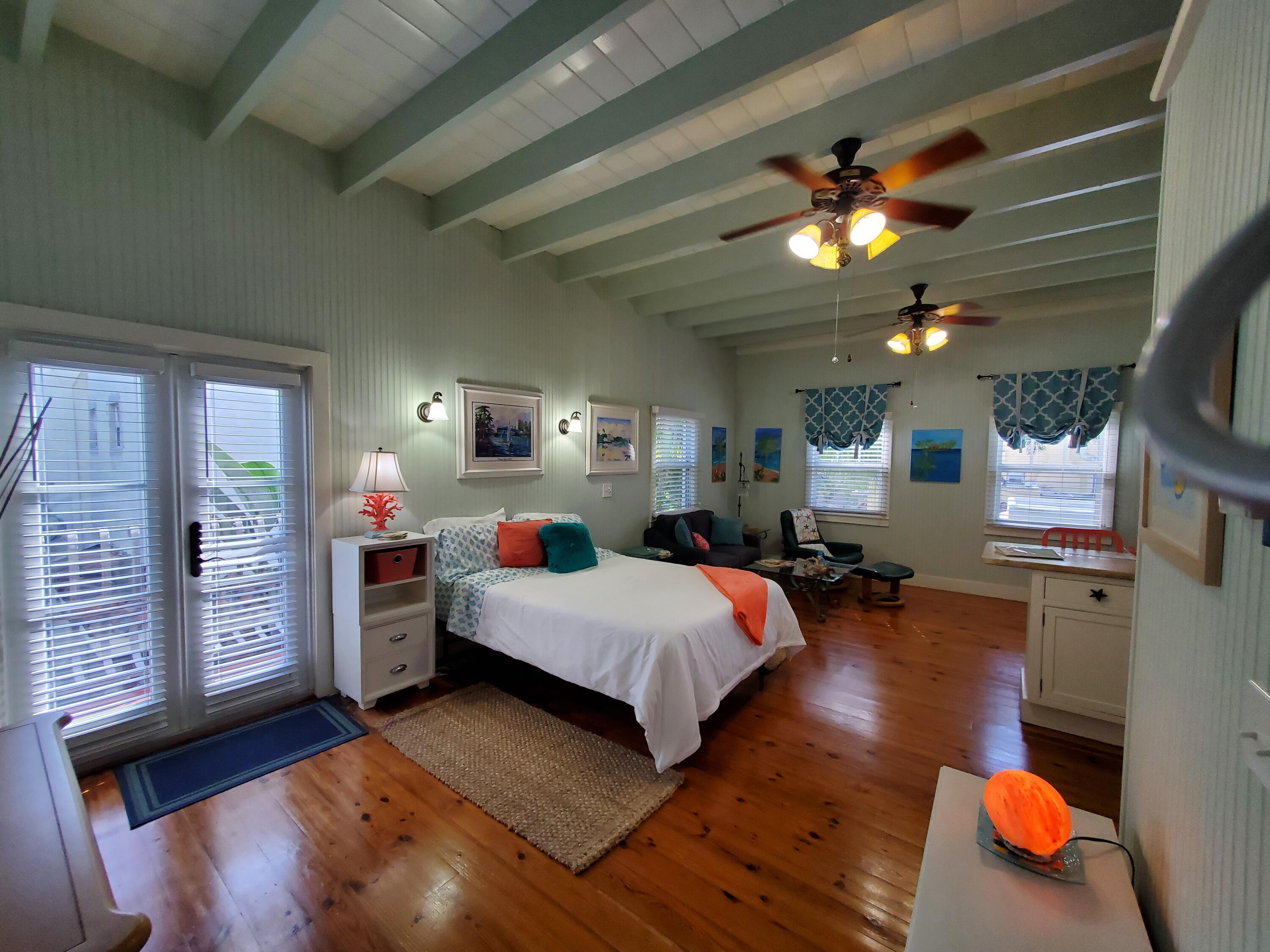 Foto de propiedad en 226 NE 1st Avenue Key Lime Suite, Delray Beach, FL 33444 Delray Beach con MLS# 