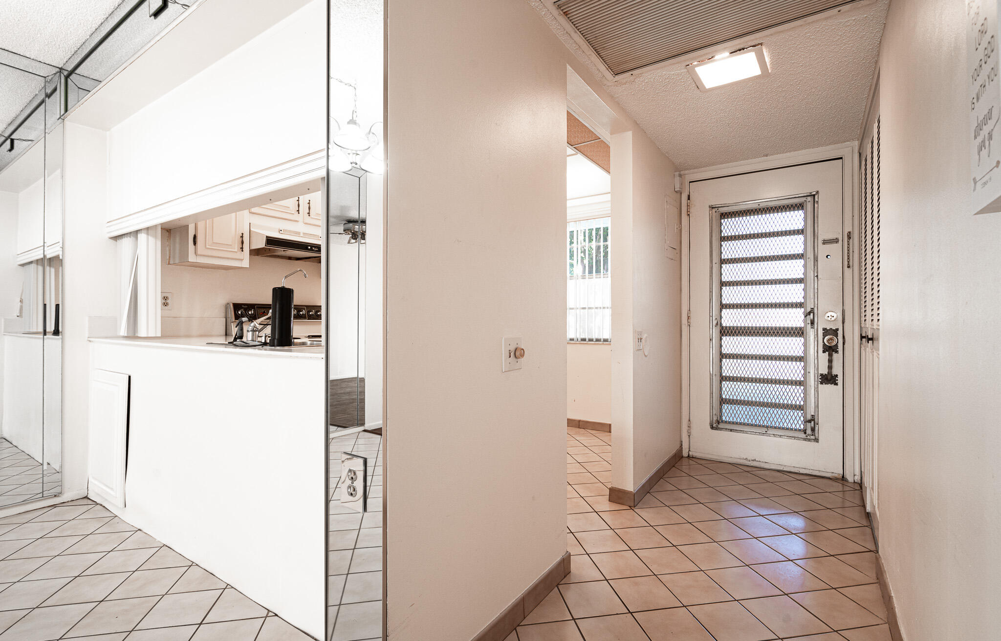 Foto de propiedad en 4602 Martinique Way E1, Coconut Creek, FL 33066 Coconut Creek con MLS# 