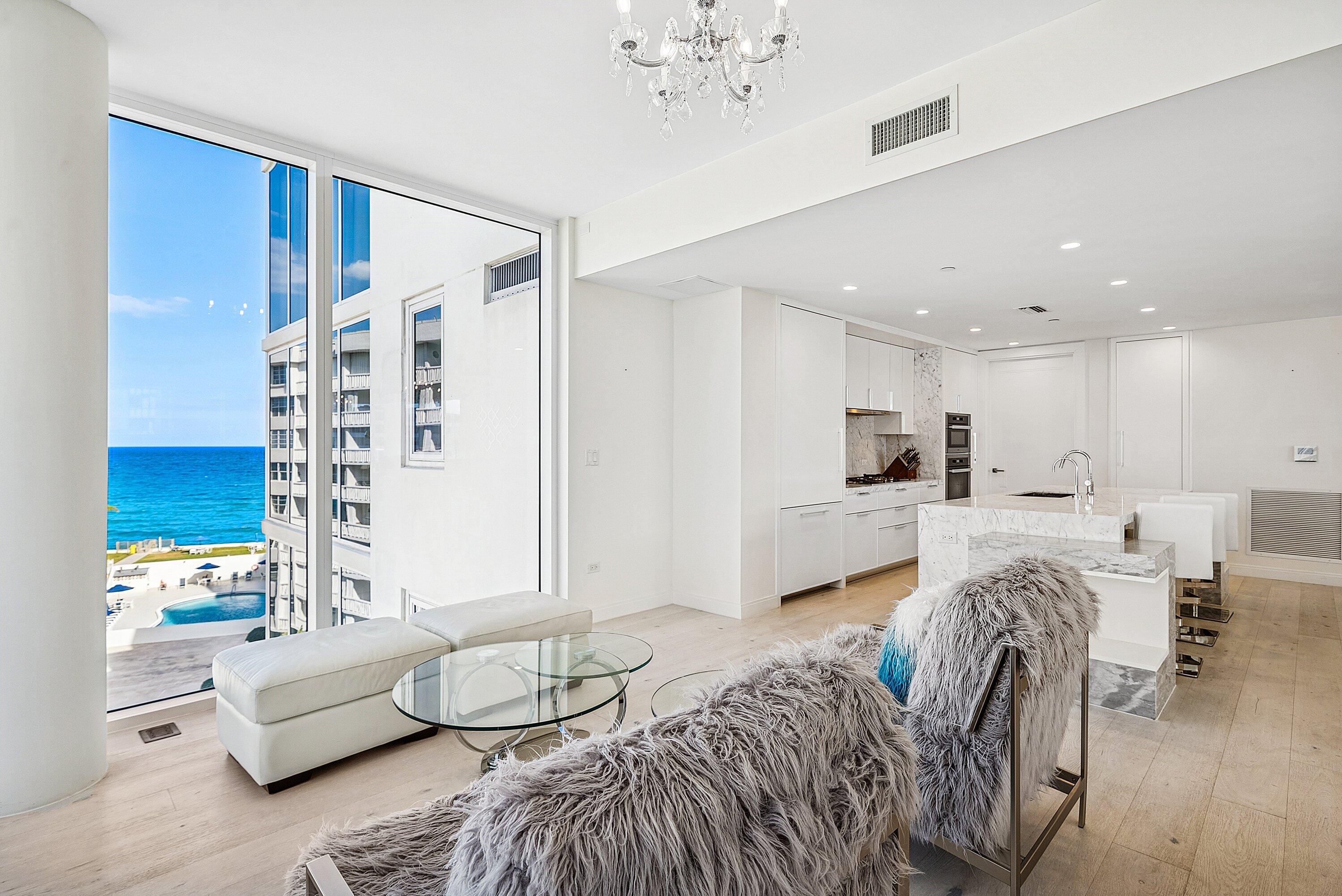 Foto de propiedad en 3550 S Ocean Boulevard 5e, South Palm Beach, FL 33480 South Palm Beach con MLS# 