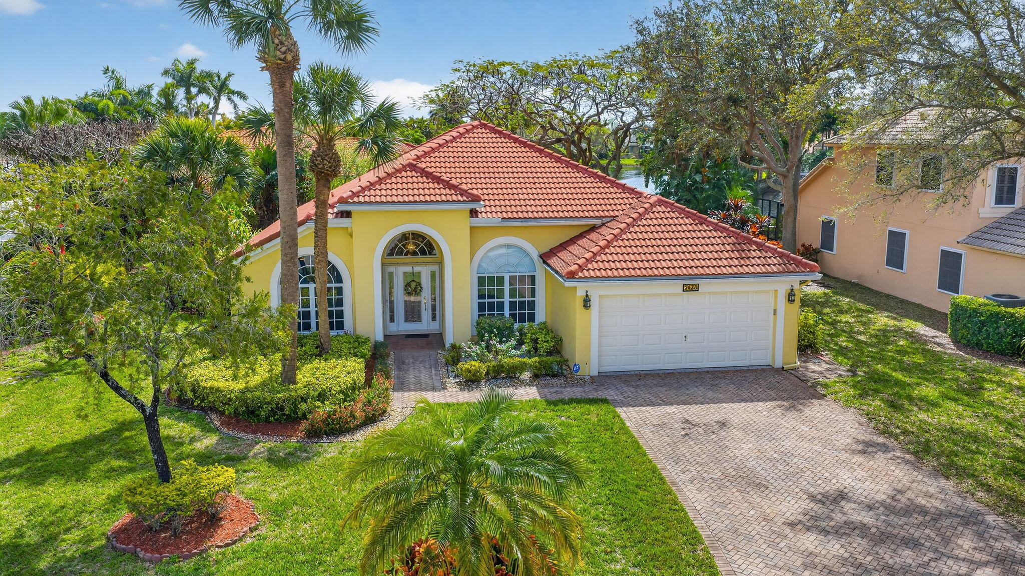 Foto de propiedad en 7423 Brunswick Circle, Boynton Beach, FL 33472 Boynton Beach con MLS# 