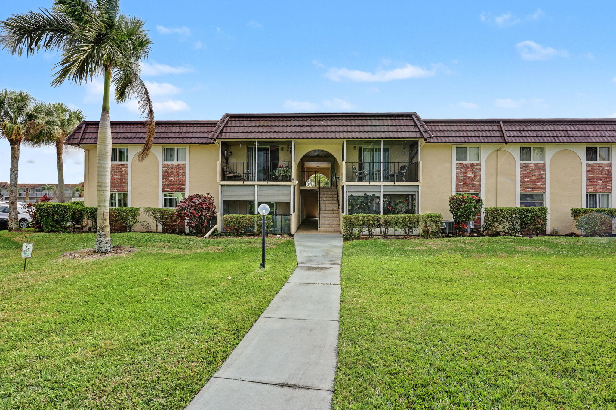 Foto de propiedad en 22805 SW 66th Avenue 206, Boca Raton, FL 33428 Boca Raton con MLS# 