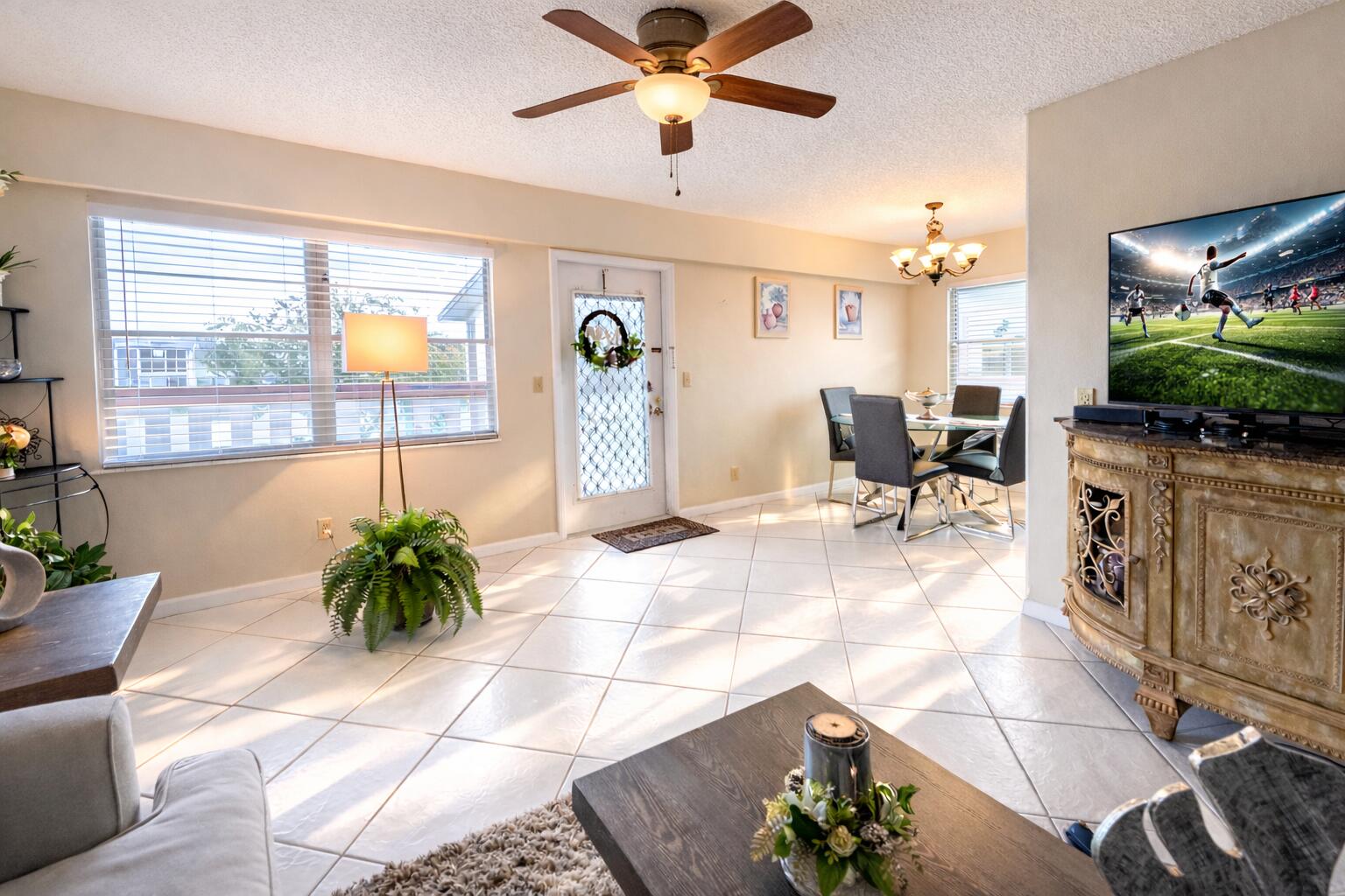 Foto de propiedad en 33 Preston A, Boca Raton, FL 33434 Boca Raton con MLS# 