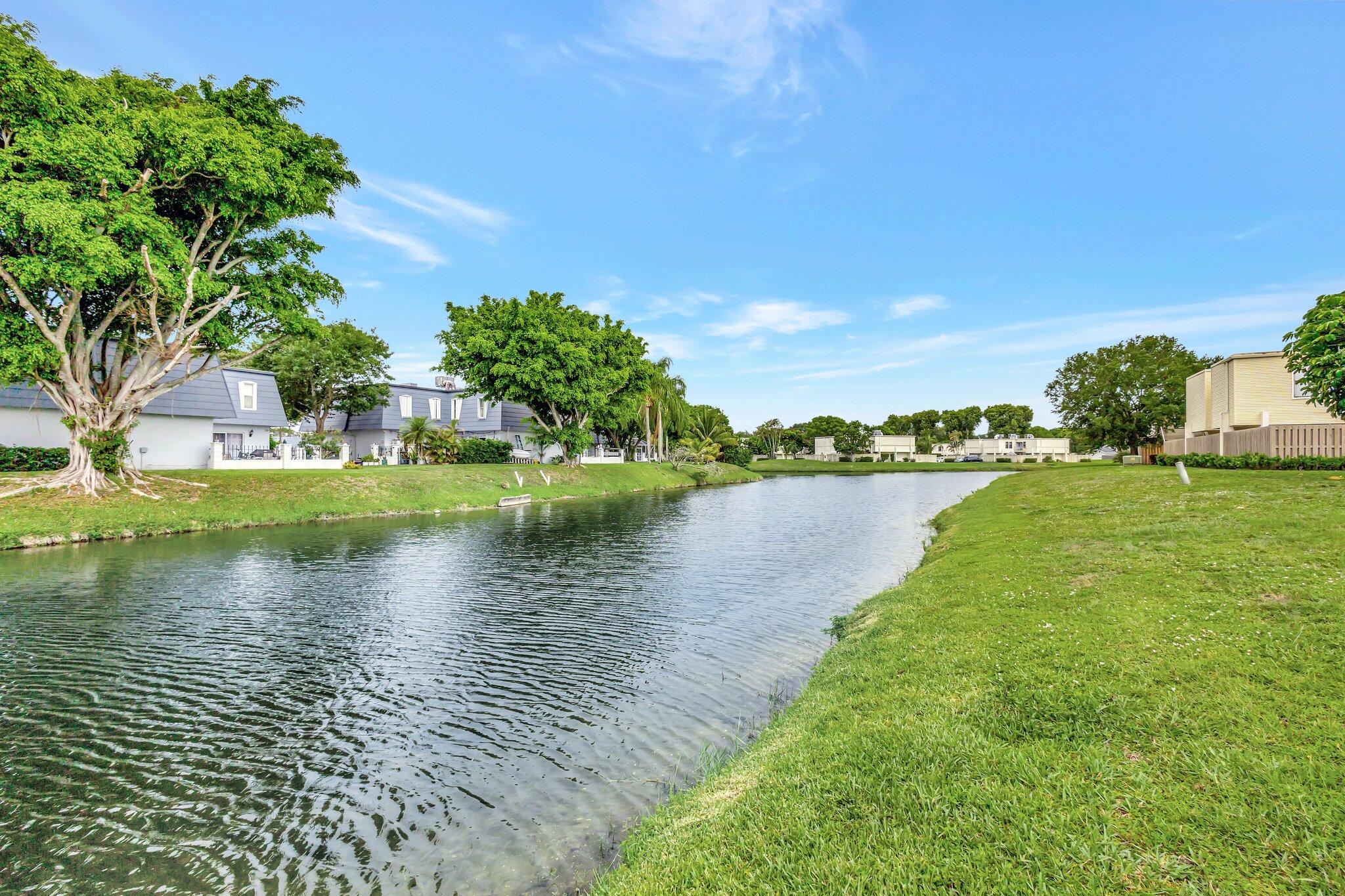 Foto de propiedad en 1586 Shaker Circle, Wellington, FL 33414 Wellington con MLS# 