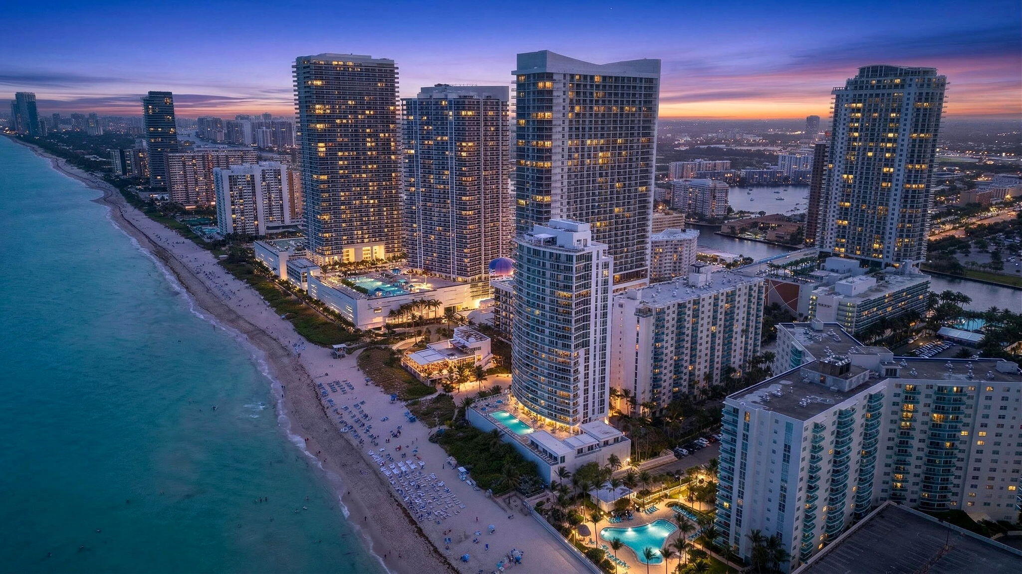 Foto de propiedad en 4001 S Ocean Drive 11f, Hollywood, FL 33019 Hollywood con MLS# 