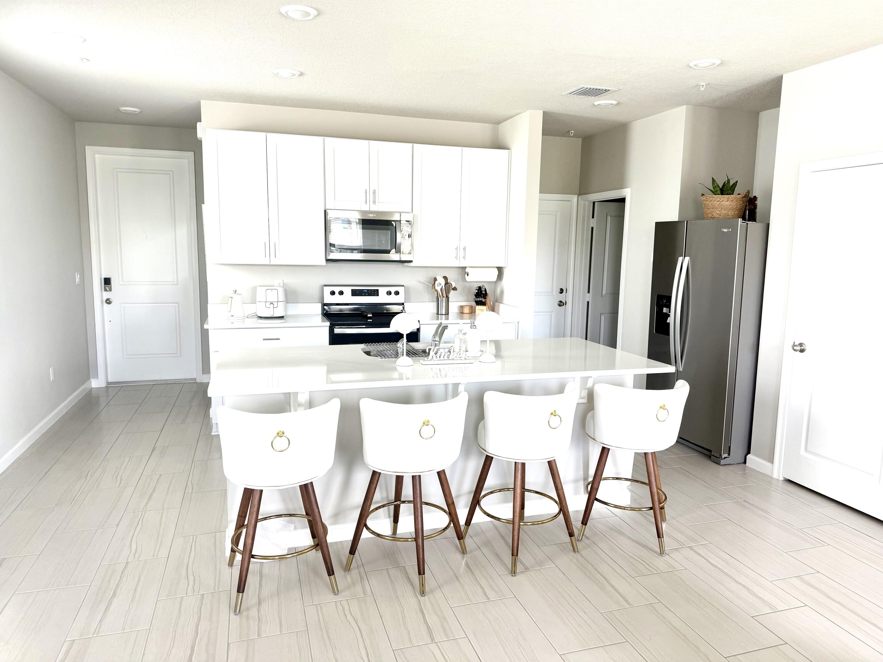 En Renta 389 Salisbury Circle, Fort Pierce, FL 34982, Fort Pierce, FL 34982