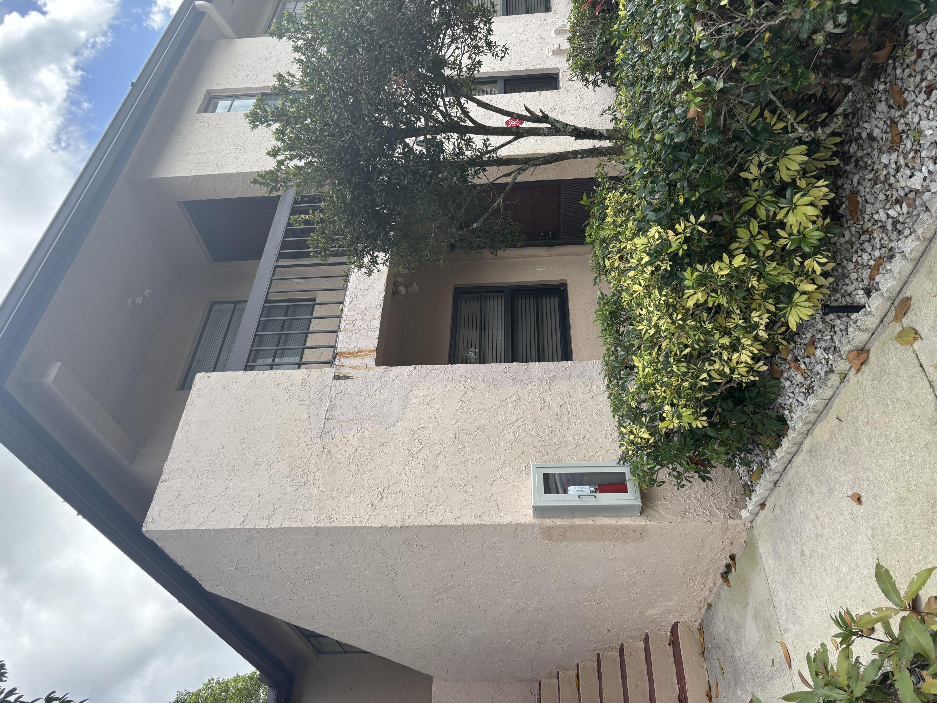 Foto de propiedad en 9268 Vista Del Lago 26b, Boca Raton, FL 33428 Boca Raton con MLS# 