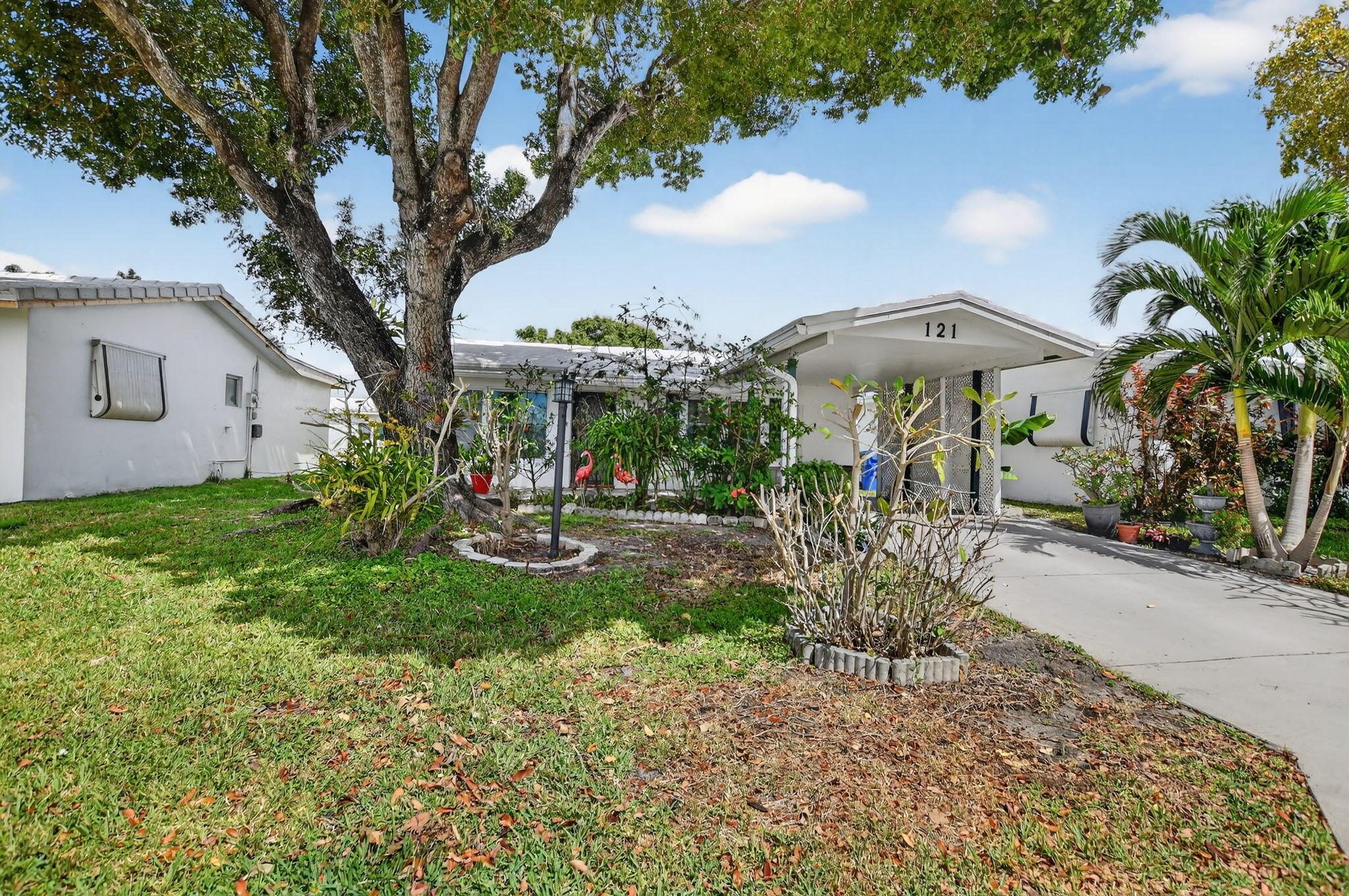 Foto de propiedad en 121 NW 28th Court, Pompano Beach, FL 33064 Pompano Beach con MLS# 