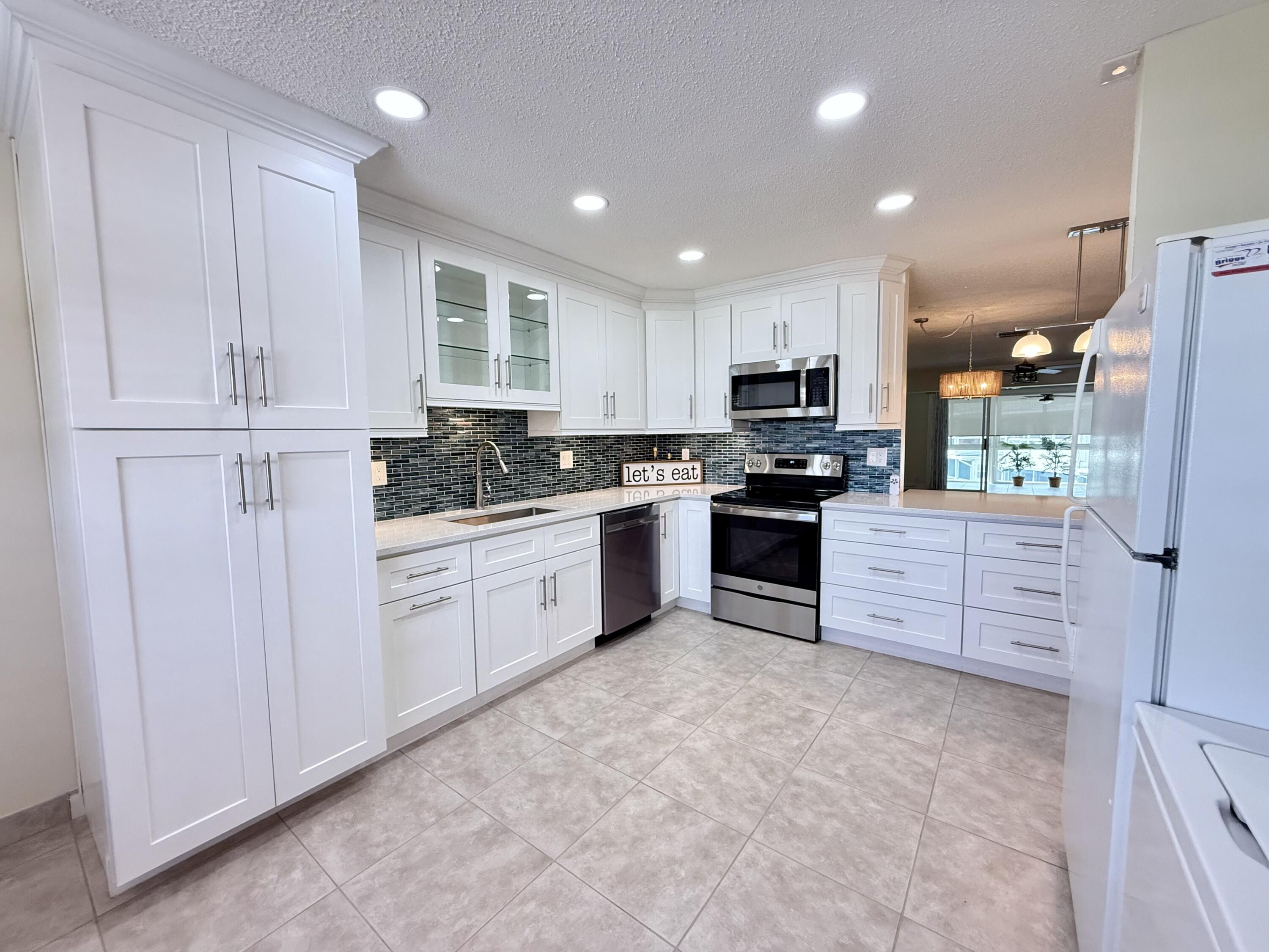 Foto de propiedad en 1740 NW 19th Terrace 202, Delray Beach, FL 33445 Delray Beach con MLS# 
