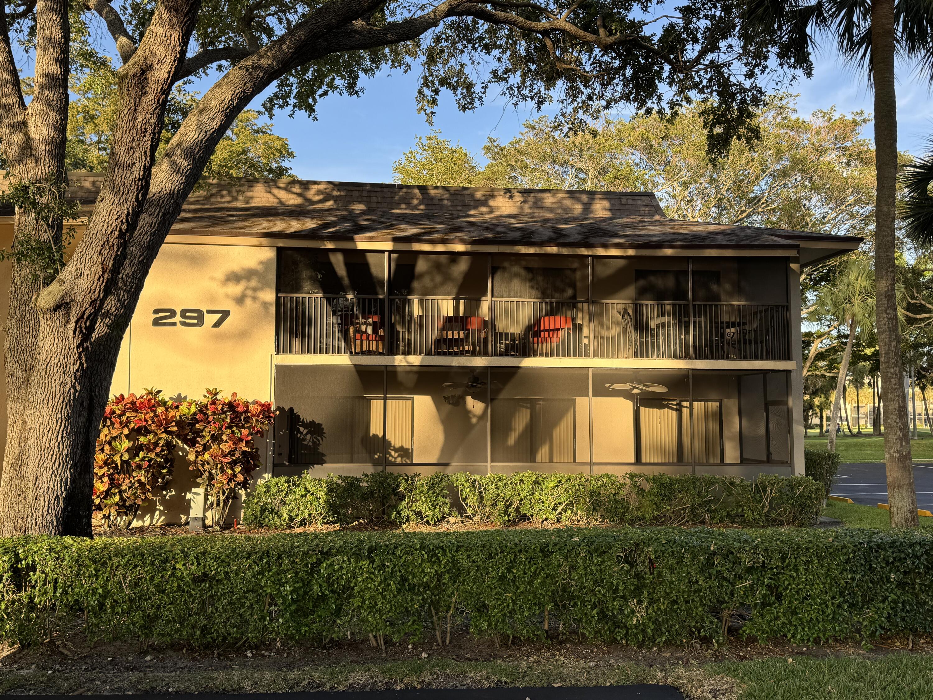 Foto de propiedad en 297 Deer Creek Boulevard 1305, Deerfield Beach, FL 33442 Deerfield Beach con MLS# 