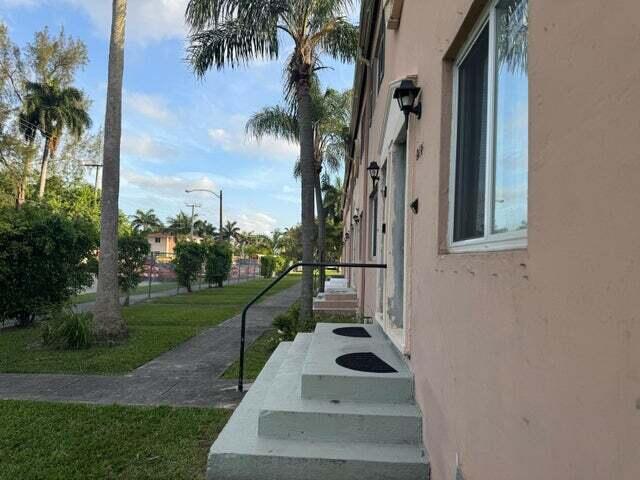 Foto de propiedad en 8428 NW 2nd Avenue 8428, Miami, FL 33150 Miami con MLS# 