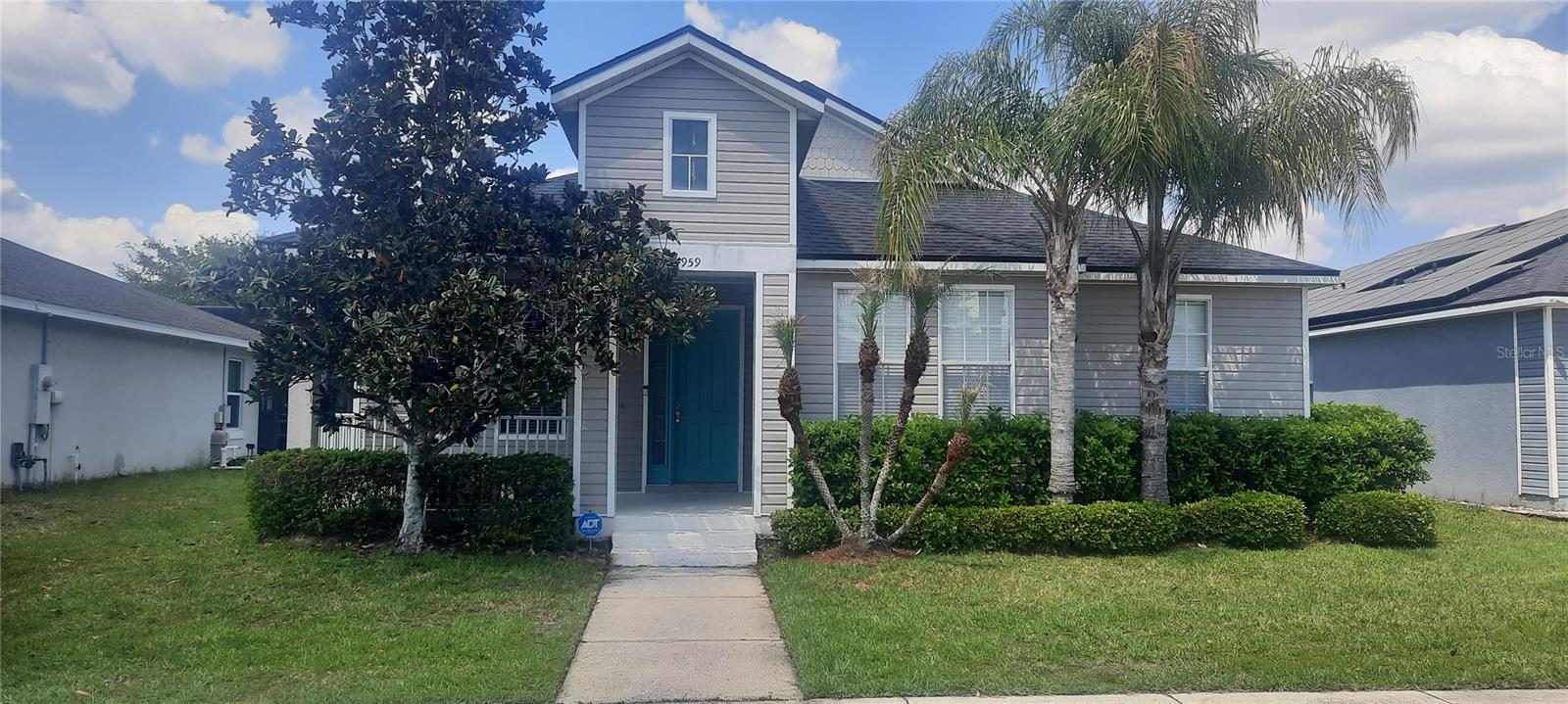 Foto de propiedad en 4959 THAMES ST E KISSIMMEE con MLS# R4910911