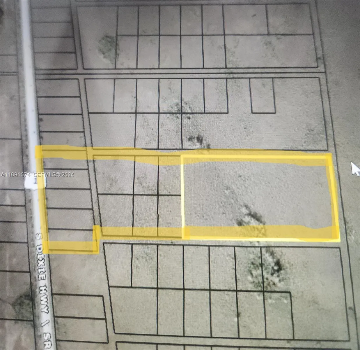 Foto de propiedad en S DIXIE HWY Us1- 30 Acres Highway, Homestead, FL 33035 Homestead con MLS# 