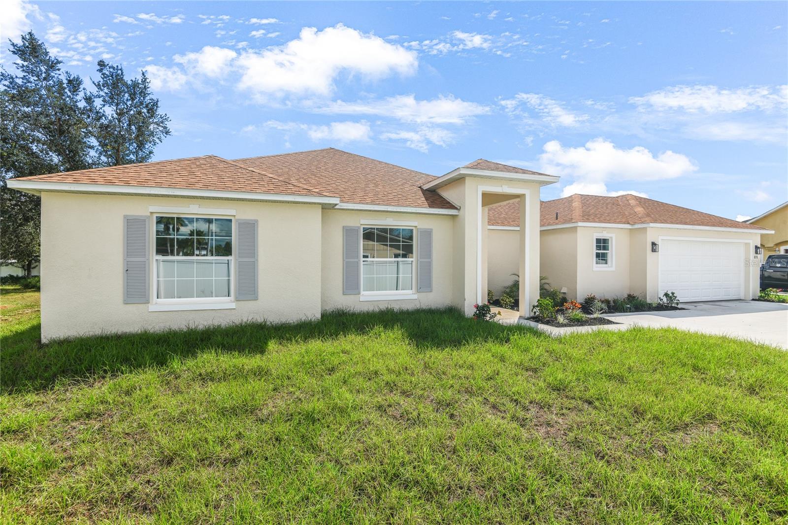Foto de propiedad en 878 NELSON DR KISSIMMEE con MLS# S5134044