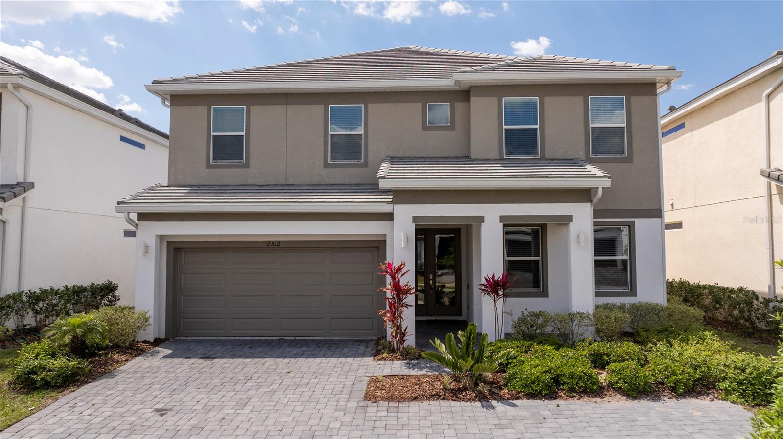Foto de propiedad en 2512 SHANTI DR KISSIMMEE con MLS# S5134329