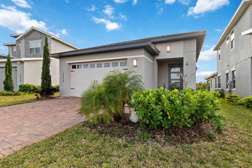 Foto de propiedad en 3212 OXBOW CT HARMONY con MLS# S5141393
