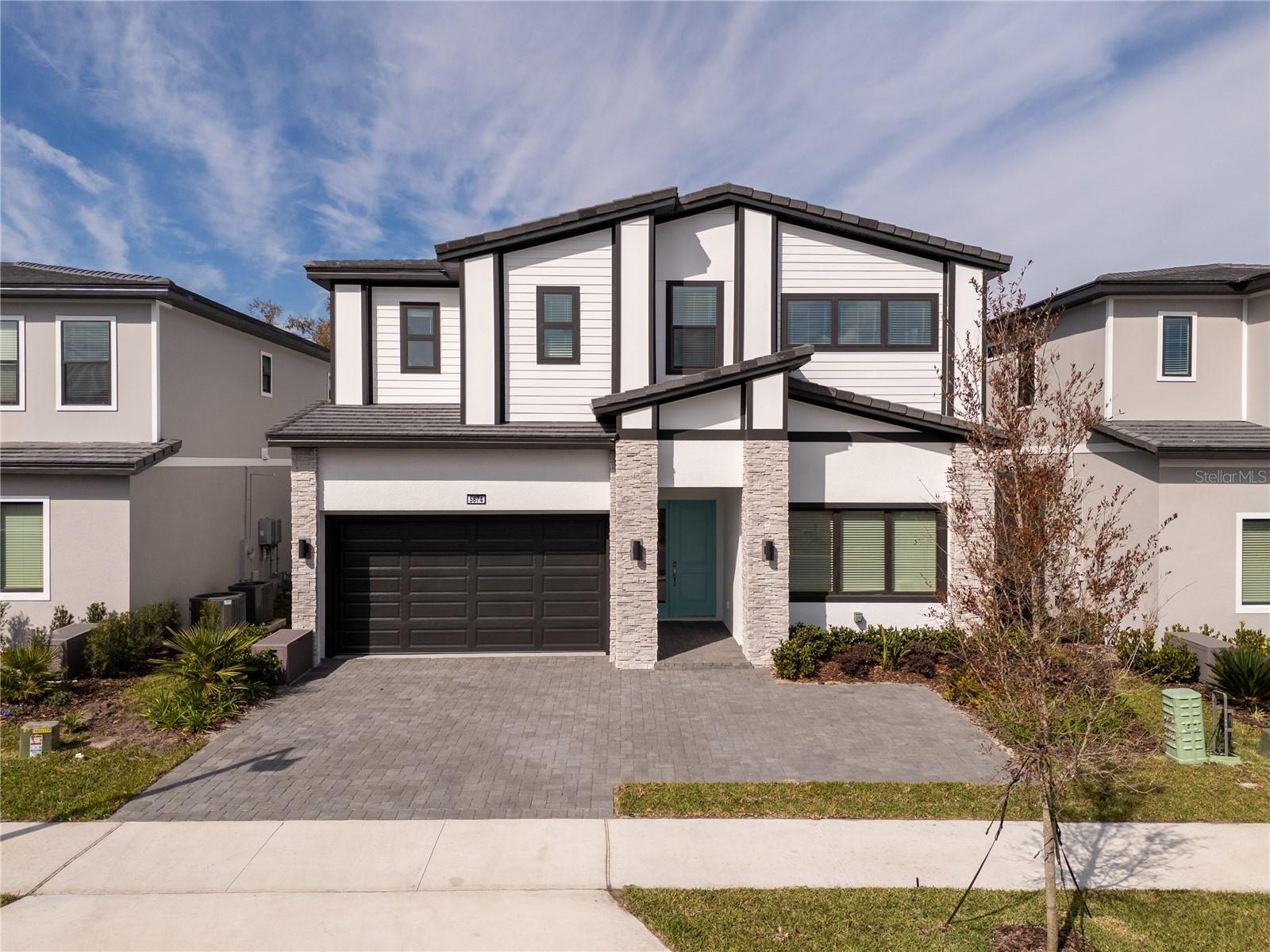 En Venta 5674 HIGH SEAS DR, ORLANDO, FL 32821