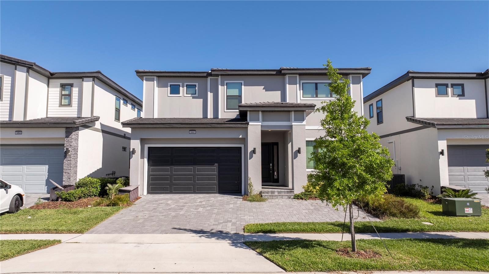 Foto de propiedad en 5860 HIGH SEAS DR ORLANDO con MLS# S5143749