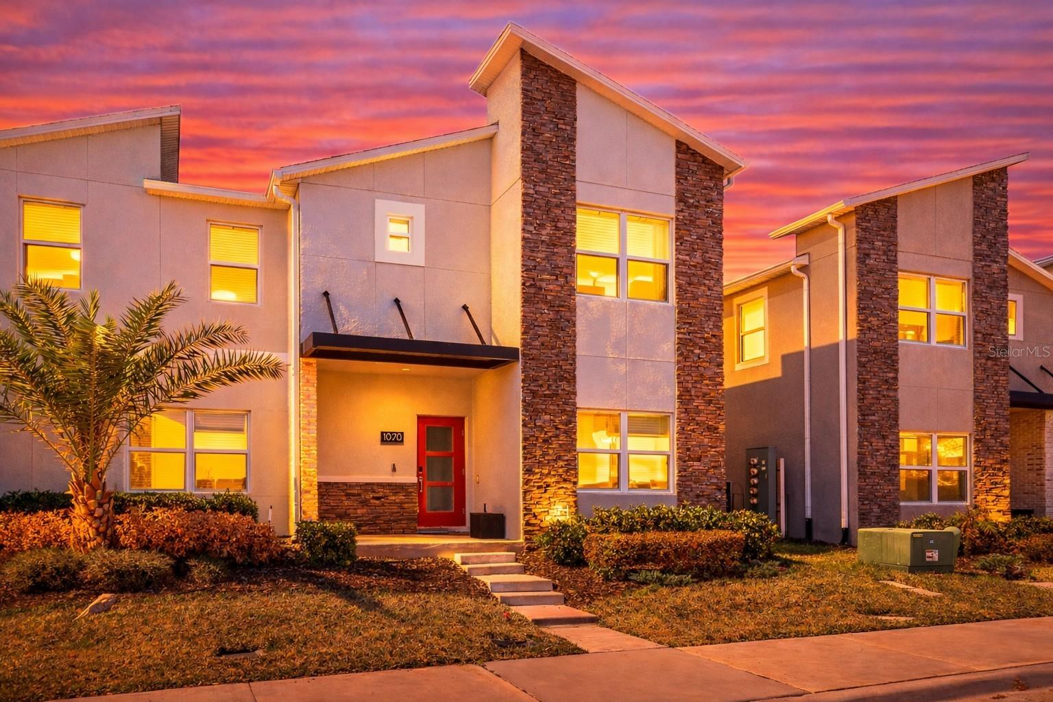 Foto de propiedad en 1070 SPLASH SHOT PL DAVENPORT con MLS# S5143803