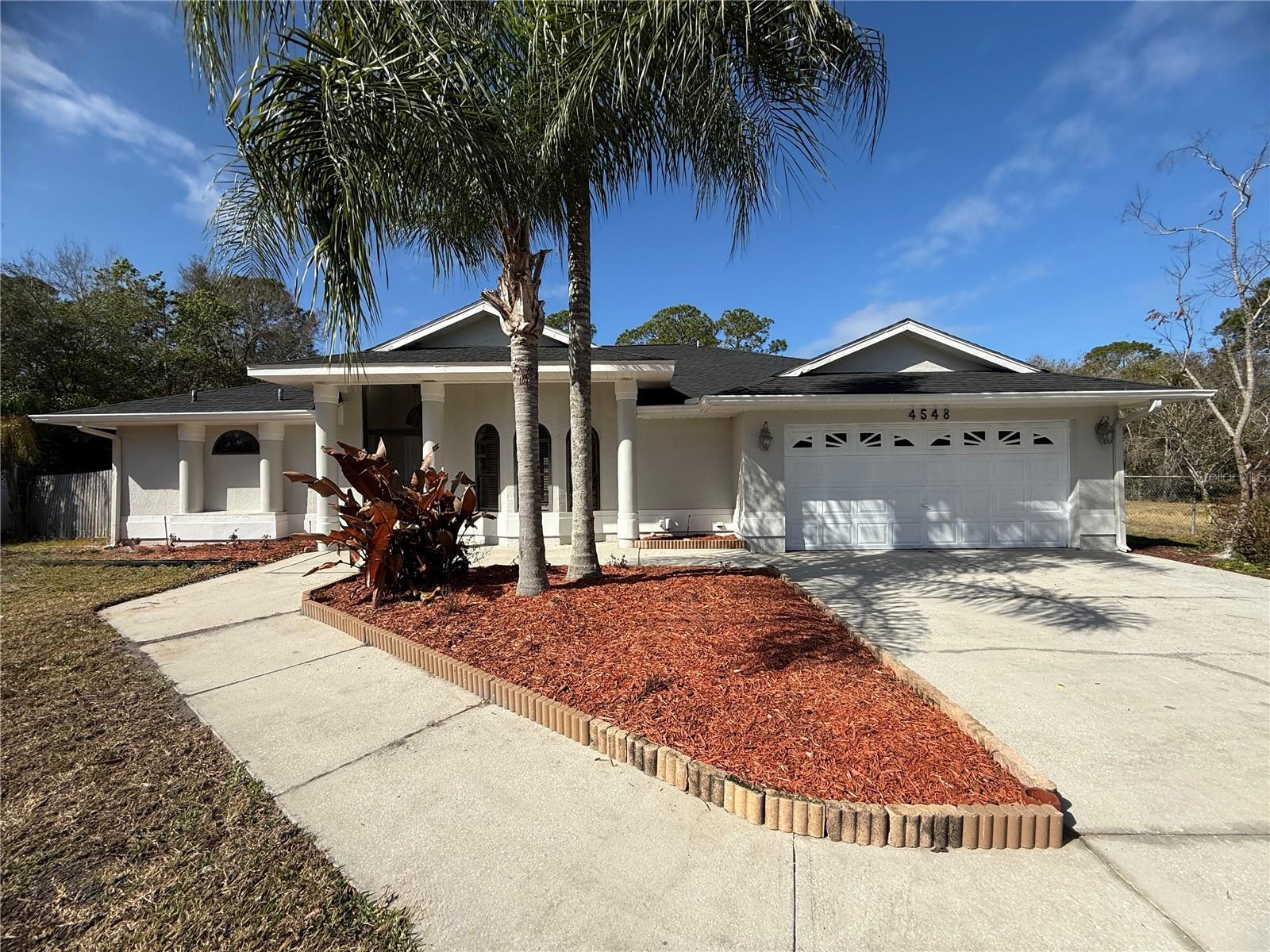 En Venta 4548 YORKSHIRE LN, KISSIMMEE, FL 34758