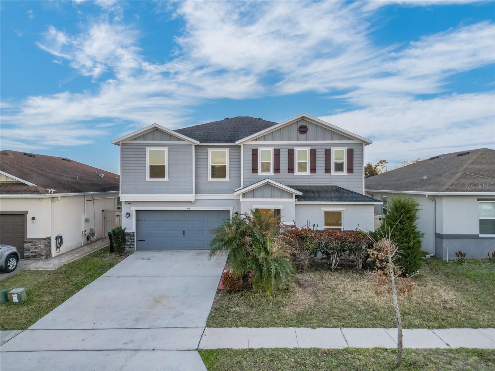 Foto de propiedad en 13916 RUSHING CREEK RUN ORLANDO con MLS# S5145126