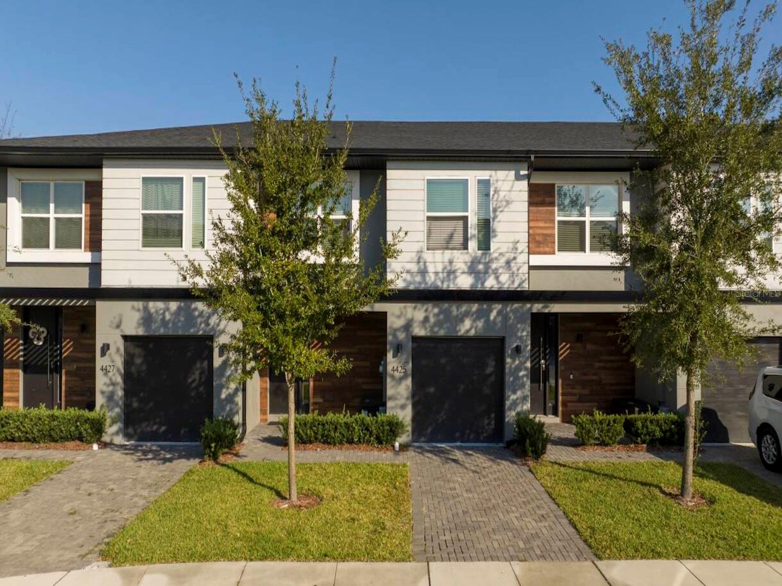 Foto de propiedad en 4425 LE REVE CT KISSIMMEE con MLS# S5145201