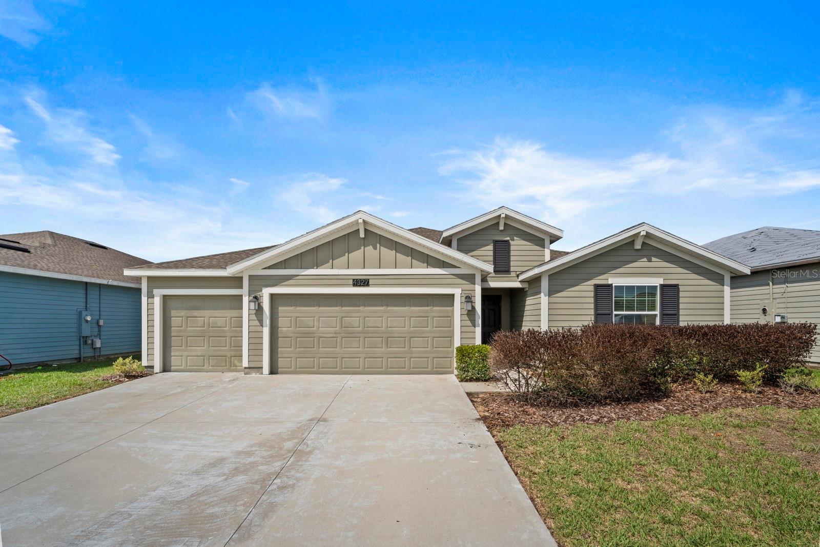 Foto de propiedad en 4327 LIGHTERKNOT TRCE KISSIMMEE con MLS# S5145410