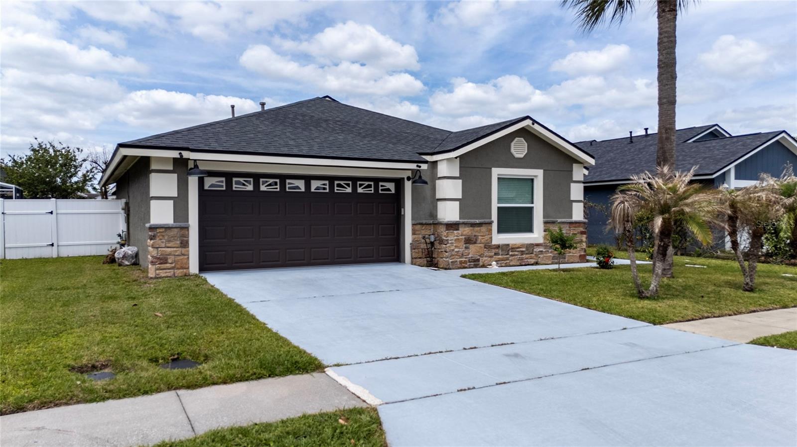 Foto de propiedad en 3254 MOCCASIN DR KISSIMMEE con MLS# S5147412