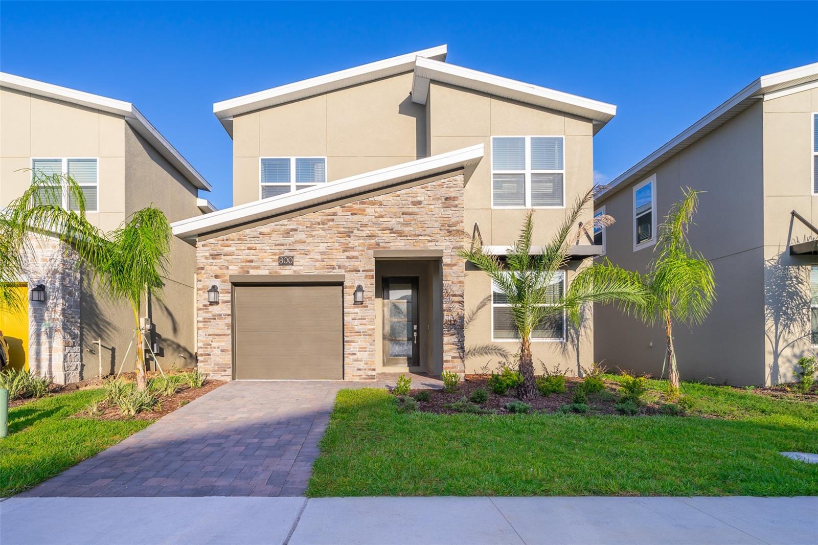 Foto de propiedad en 800 STICKS ST DAVENPORT con MLS# S5147481