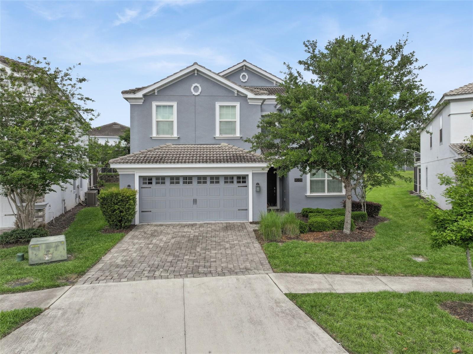 Foto de propiedad en 9038 STINGER DR DAVENPORT con MLS# S5147802