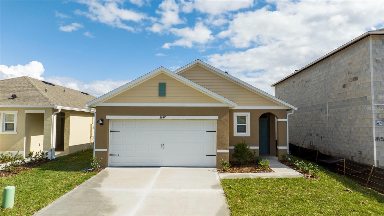 En Venta 2847 COMMON CRANE CT, HARMONY, FL 34773