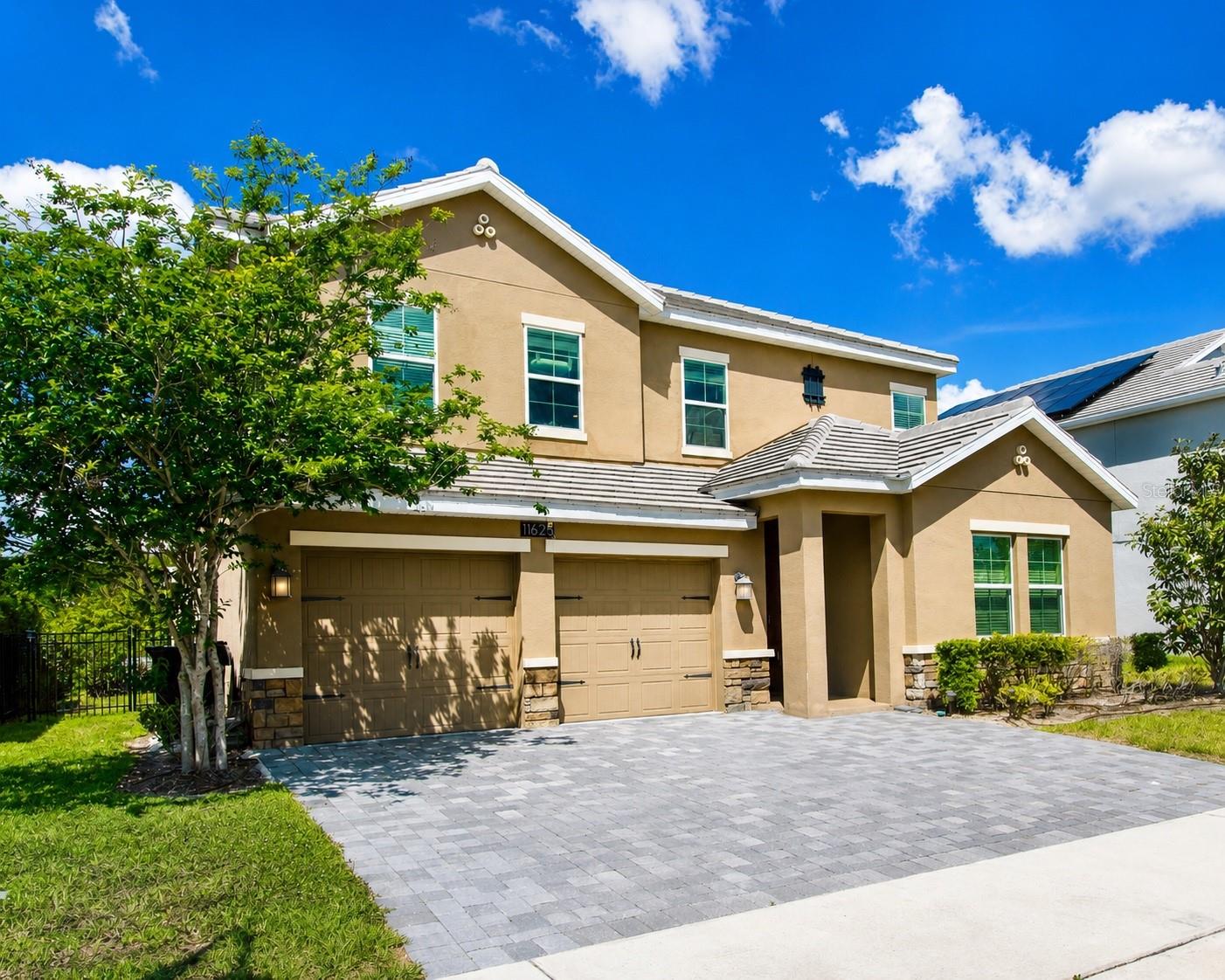 Foto de propiedad en 11620 SATIRE ST ORLANDO con MLS# S5149276