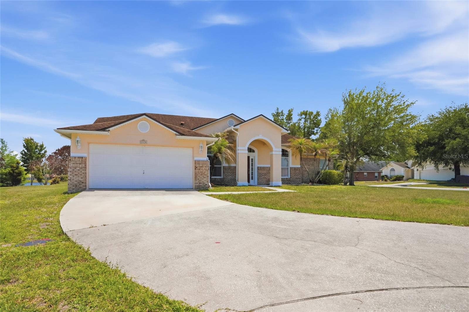 En Venta 2415 TIMOTHY LN, KISSIMMEE, FL 34743