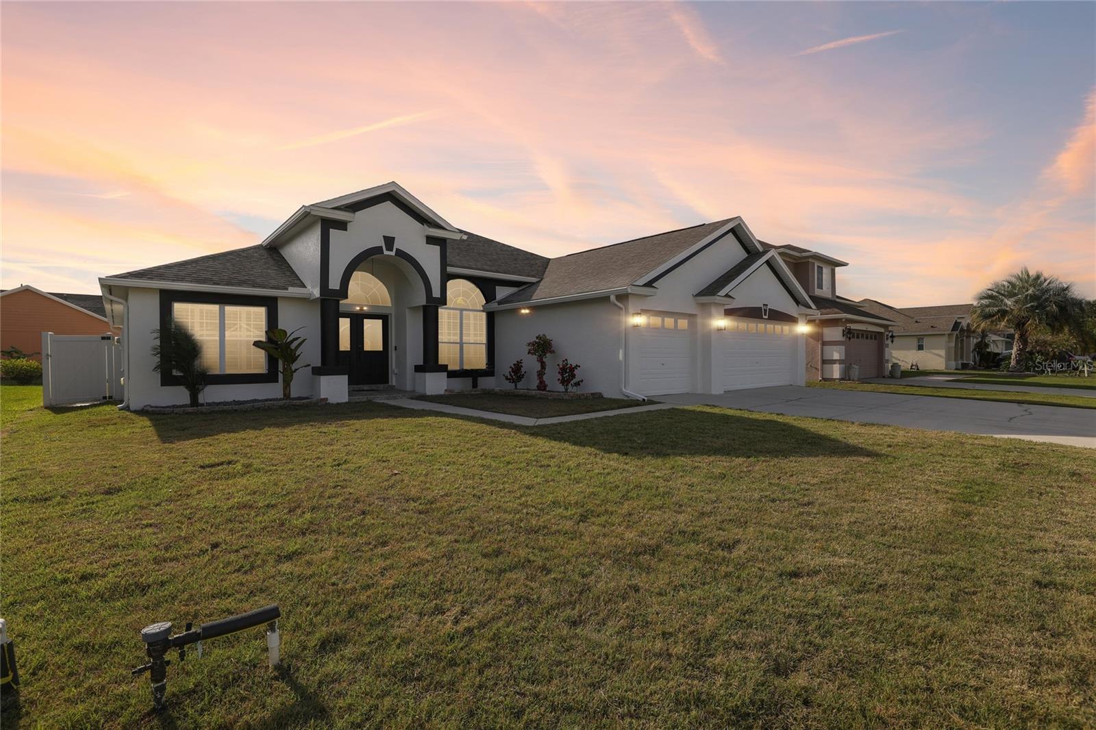 En Venta 4612 HURON BAY CIR, KISSIMMEE, FL 34759