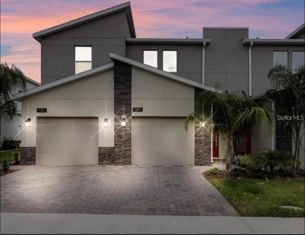 Foto de propiedad en 1139 DROP LN #1139 DAVENPORT con MLS# S5150367