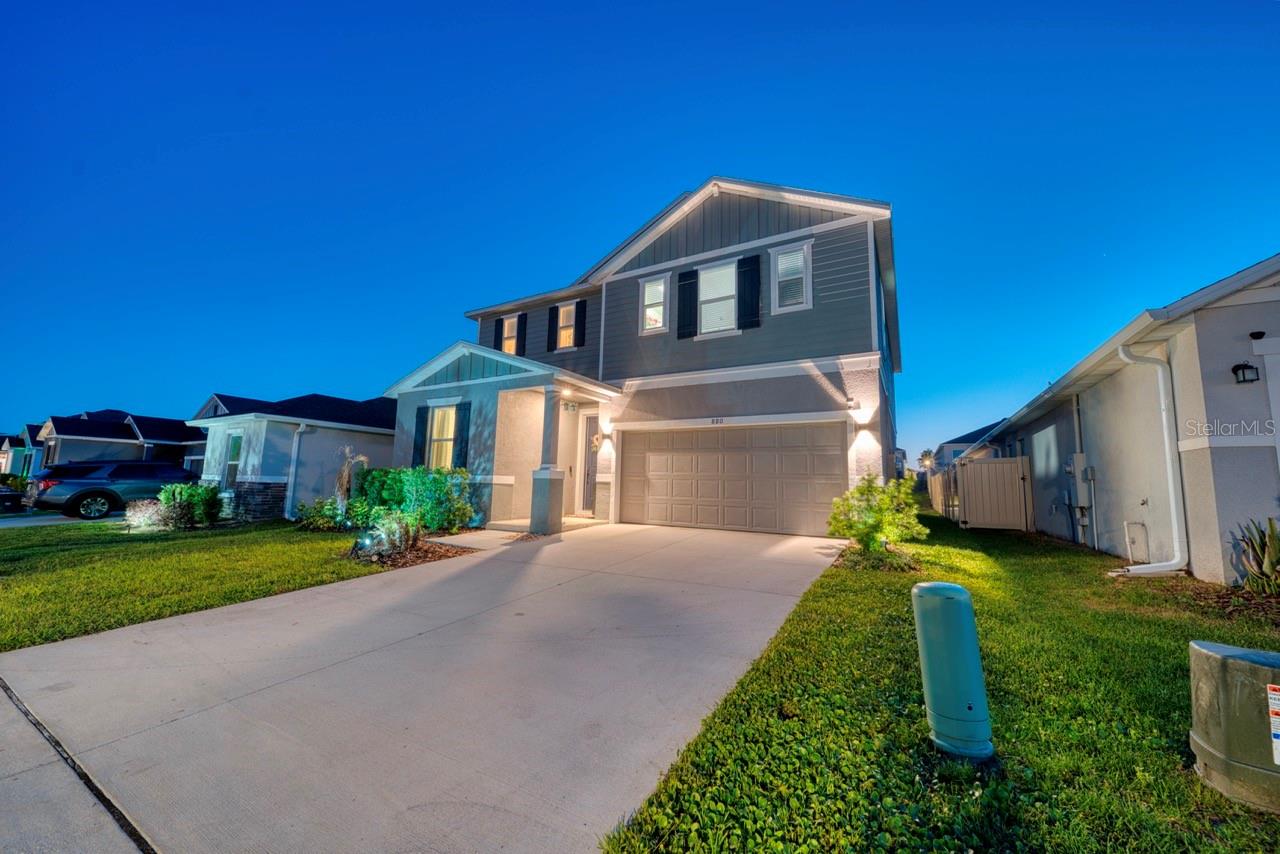Foto de propiedad en 880 ALVANLEY CT DAVENPORT con MLS# S5150569