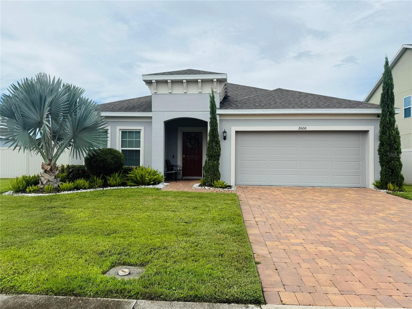 Foto de propiedad en 2600 WADEVIEW LOOP ST CLOUD con MLS# S5150774