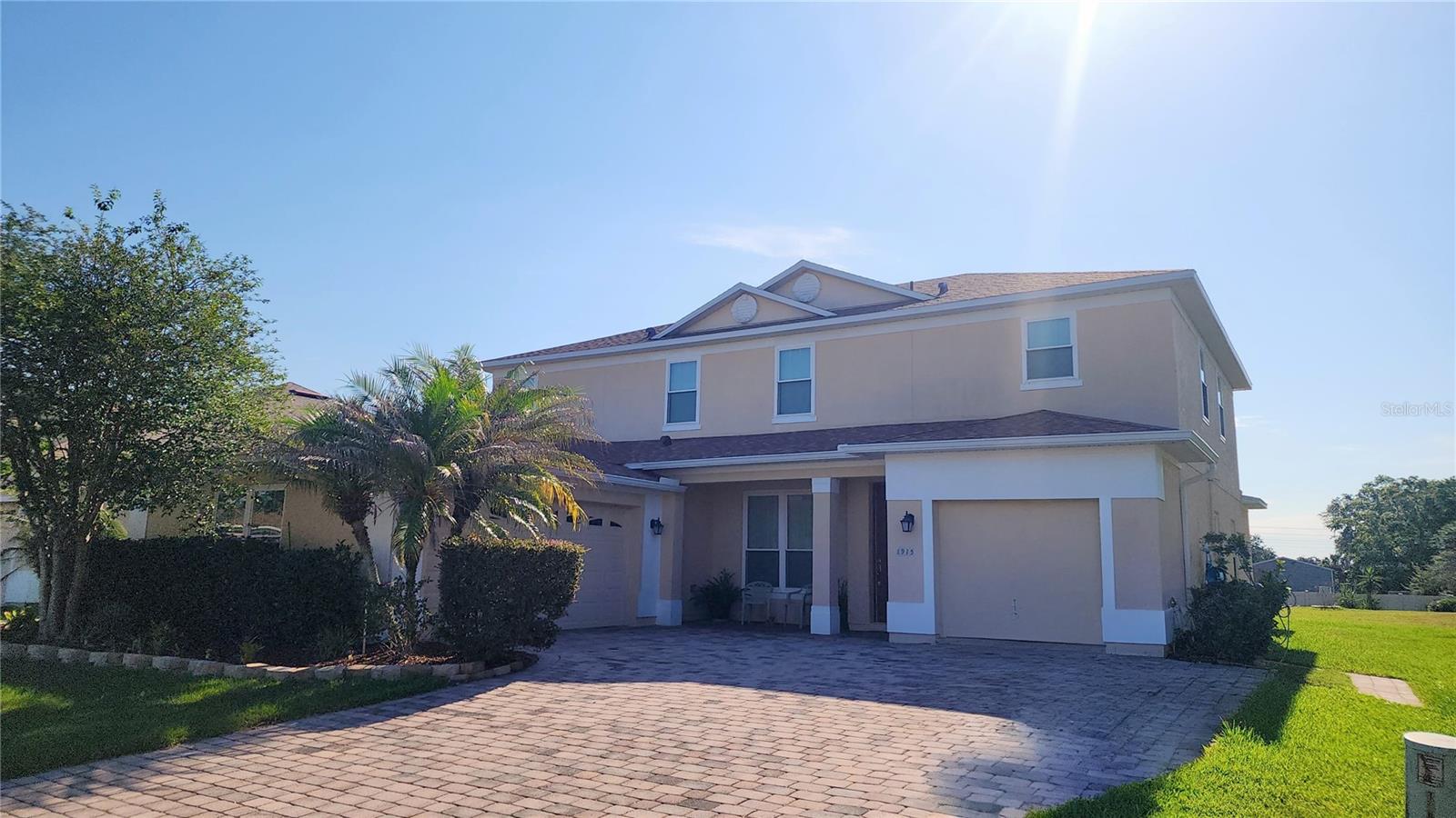 En Venta 1915 ACACIA DR, KISSIMMEE, FL 34758