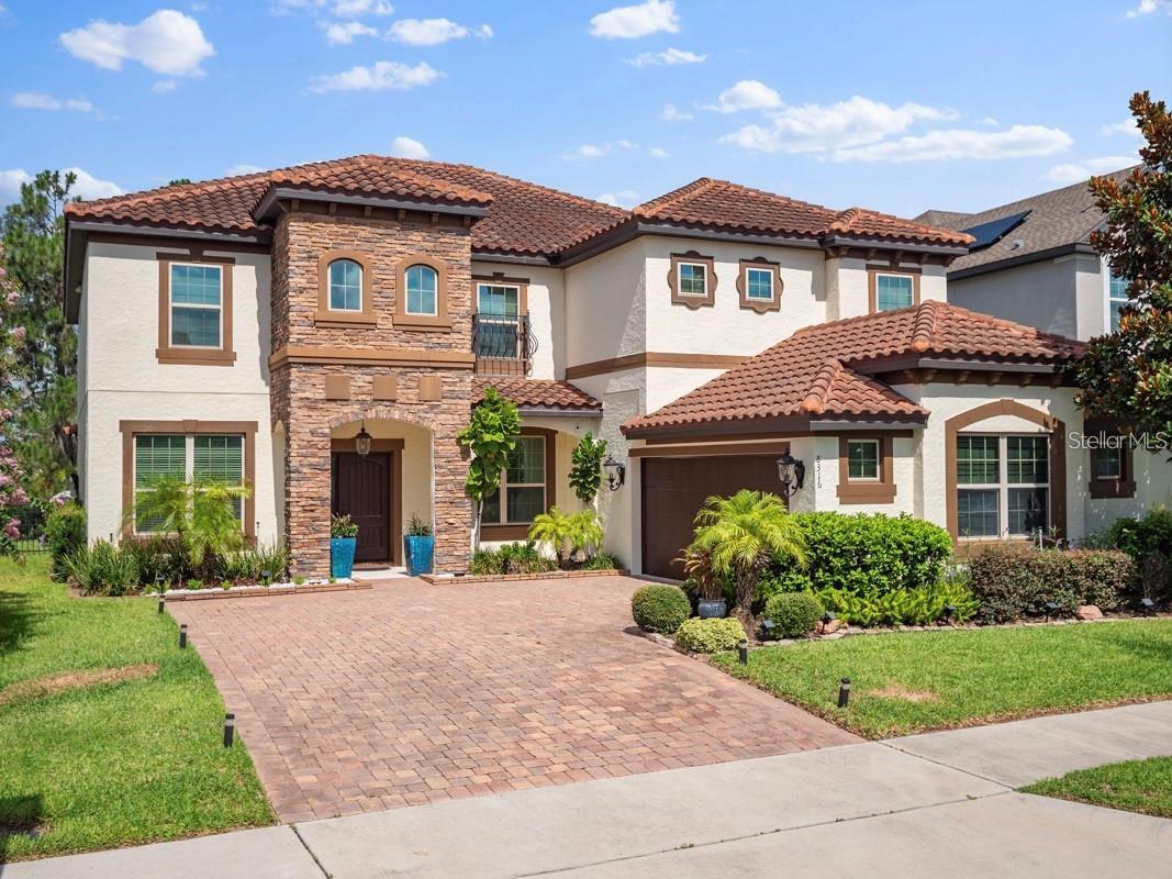 Foto de propiedad en 8316 LOOKOUT POINTE DR WINDERMERE con MLS# S5152477