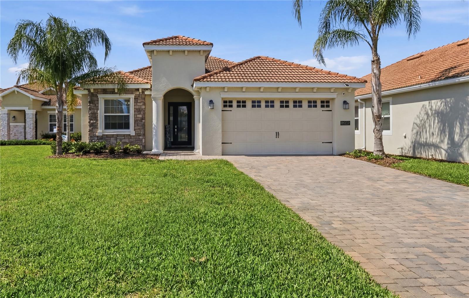 Foto de propiedad en 8954 FLUFFY LIE CT DAVENPORT con MLS# S5152579