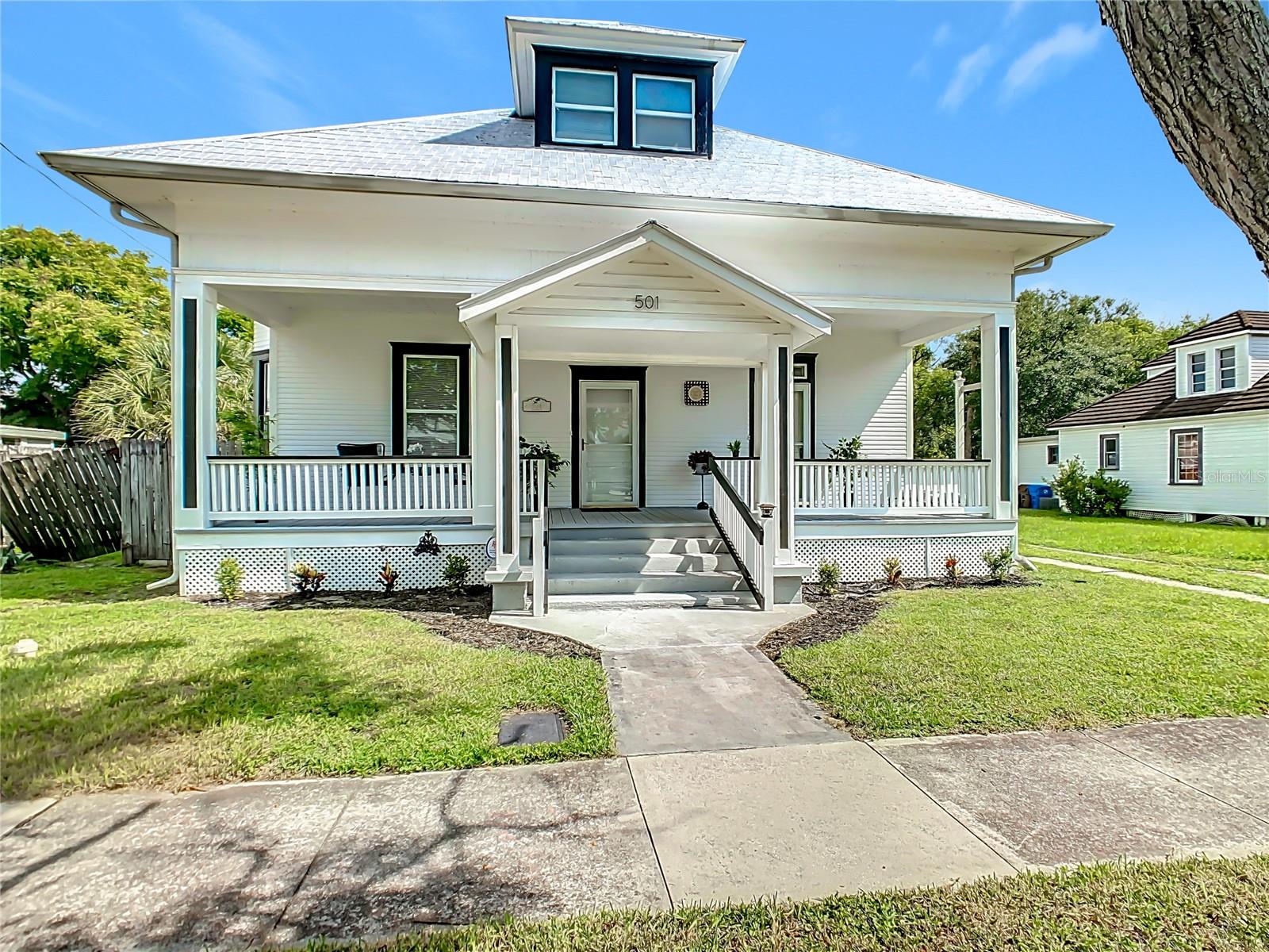 Foto de propiedad en 501 SUMNER ST KISSIMMEE con MLS# S5152826