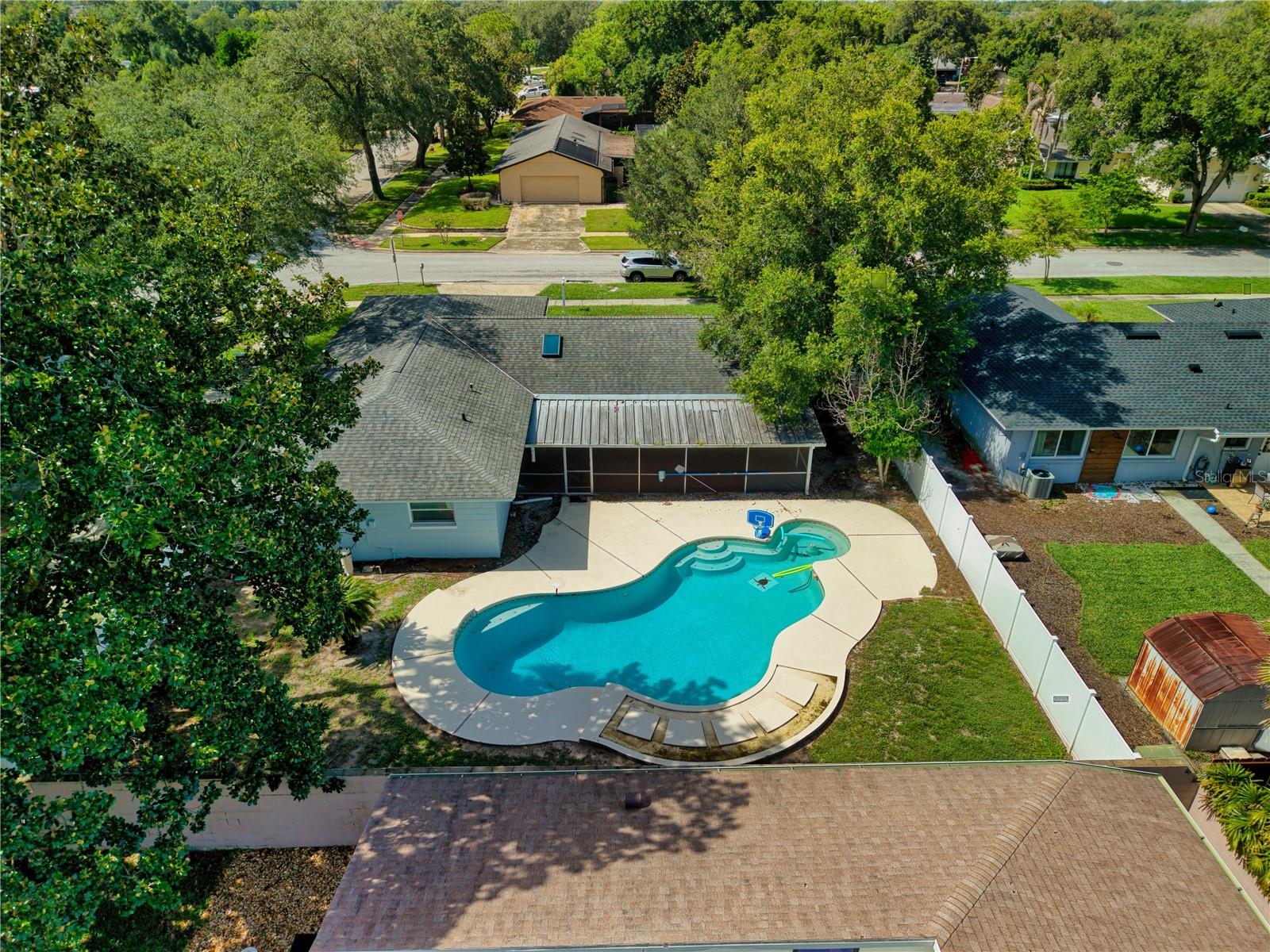 Foto de propiedad en 5311 JENNIFER PL ORLANDO con MLS# S5153281