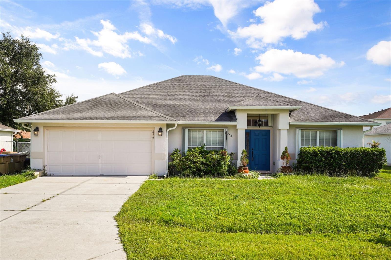 Foto de propiedad en 856 FRANCONVILLE CT KISSIMMEE con MLS# S5153617