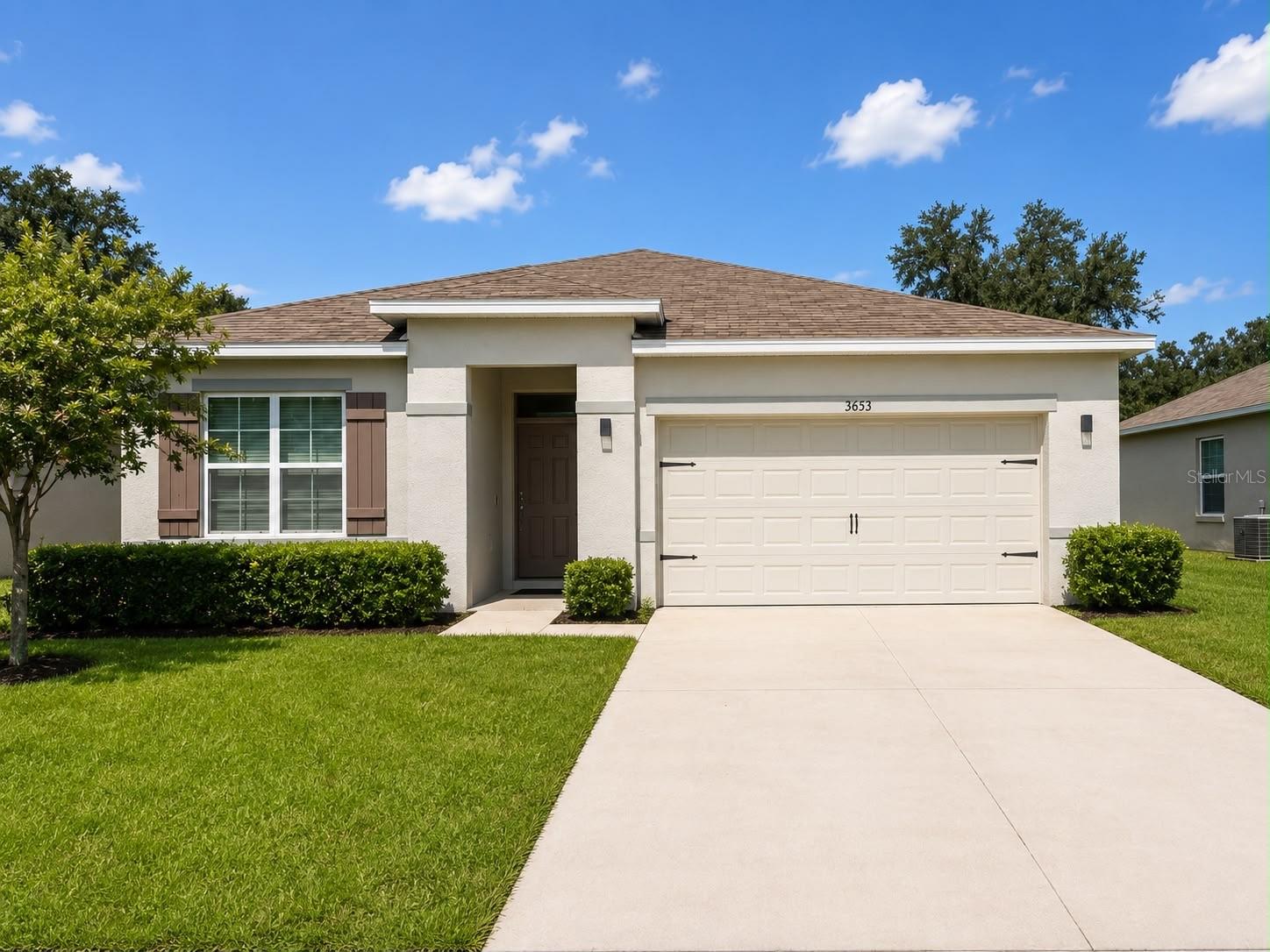Foto de propiedad en 3653 SCARLET OAK DR ST CLOUD con MLS# S5153741