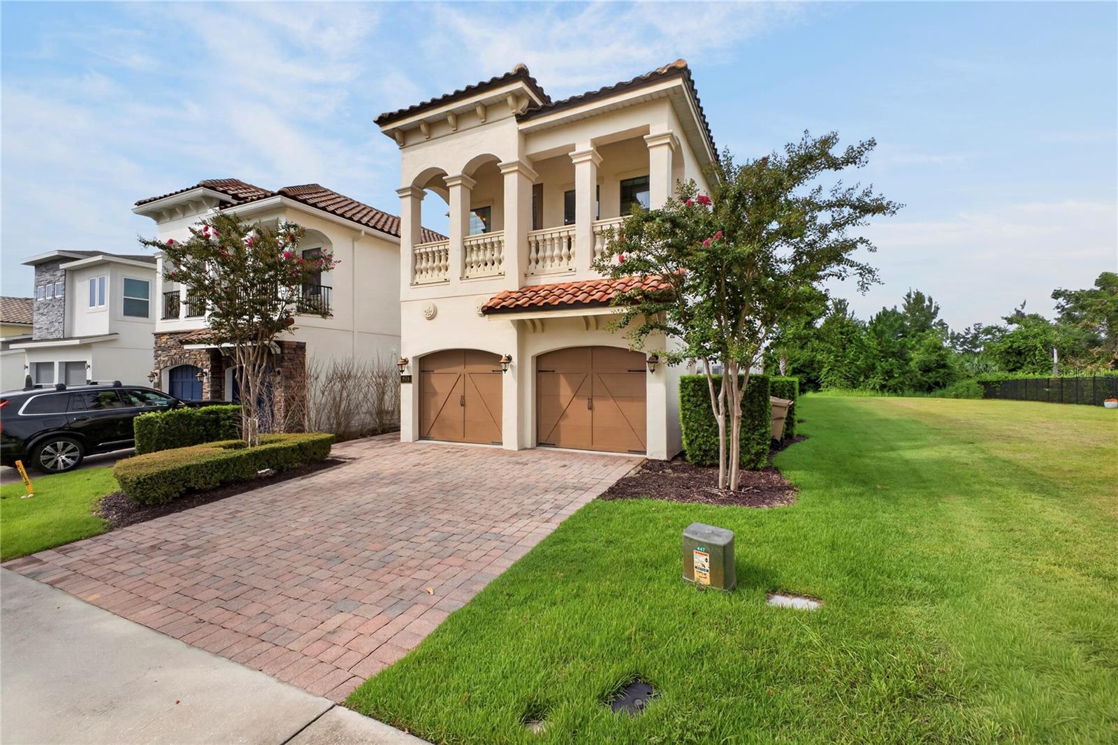 Foto de propiedad en 824 DESERT MOUNTAIN CT KISSIMMEE con MLS# S5154192