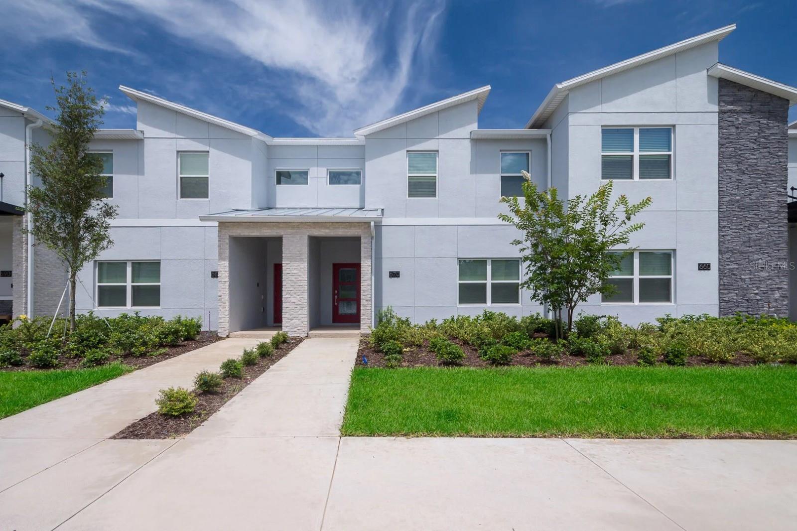 Foto de propiedad en 8987 BACKSWING WAY DAVENPORT con MLS# S5154310
