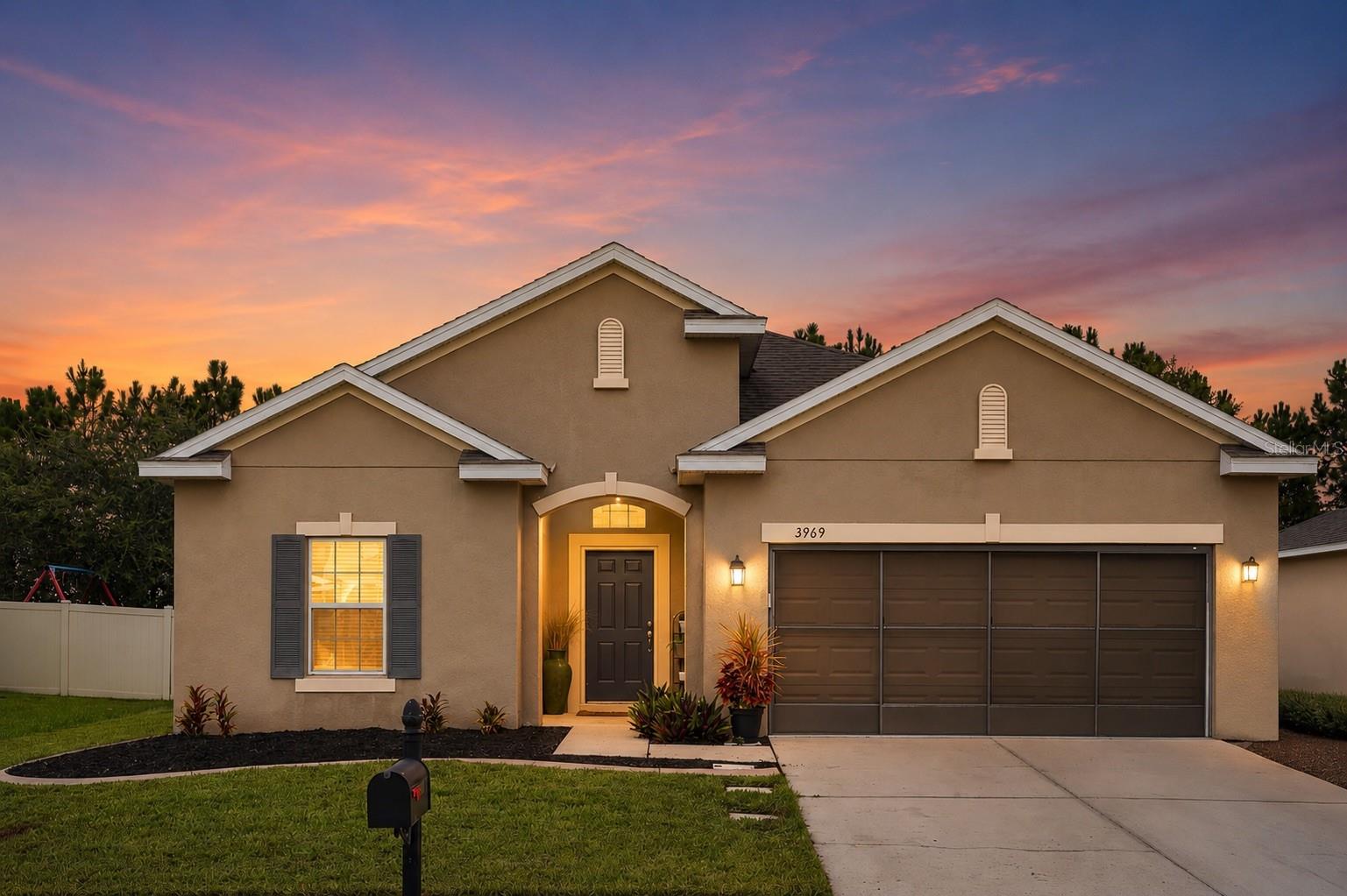 Foto de propiedad en 3969 ETERNITY CIR ST CLOUD con MLS# S5154335