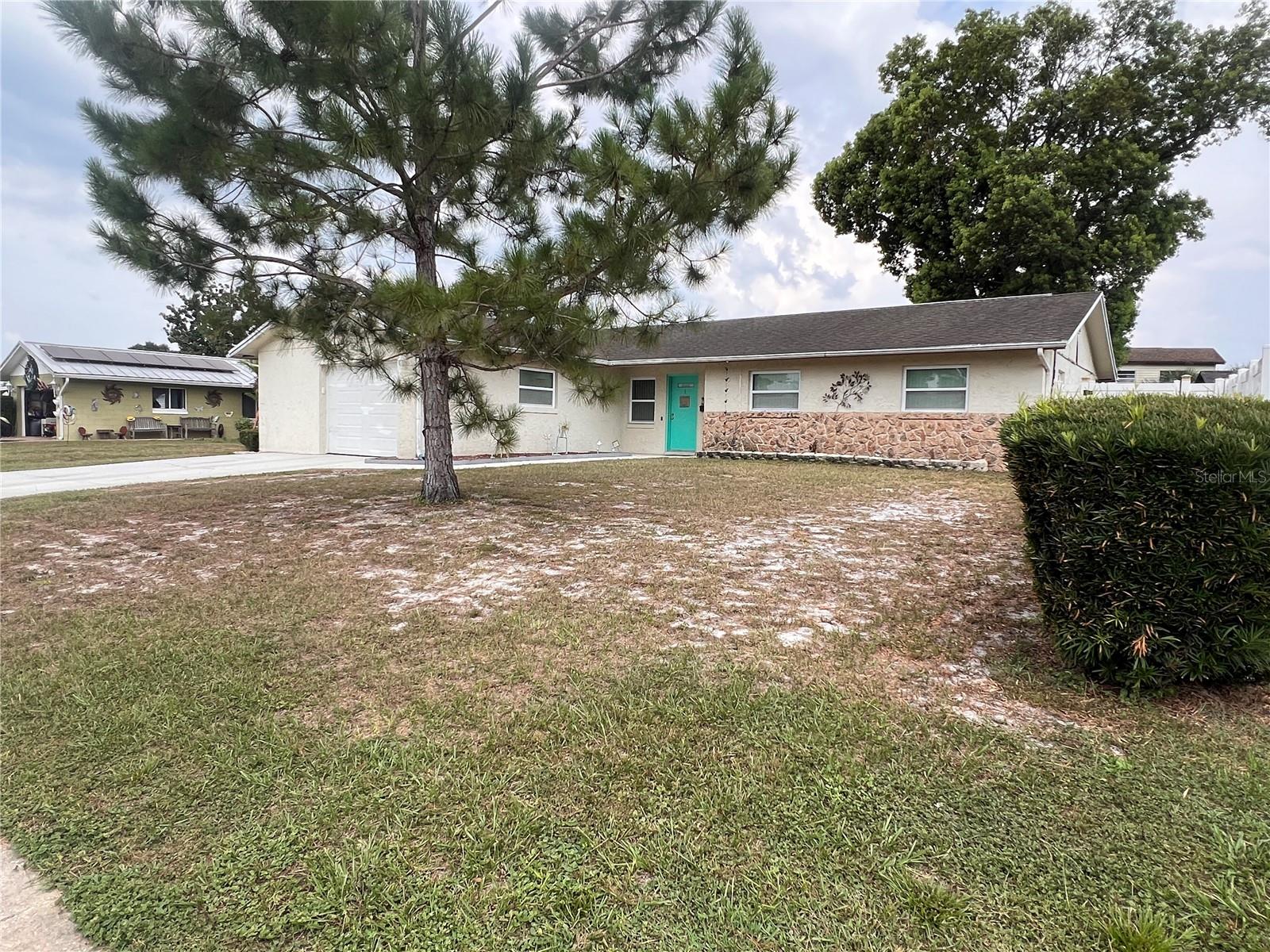 Foto de propiedad en 10626 BRESSLYN BLVD ORLANDO con MLS# S5154626